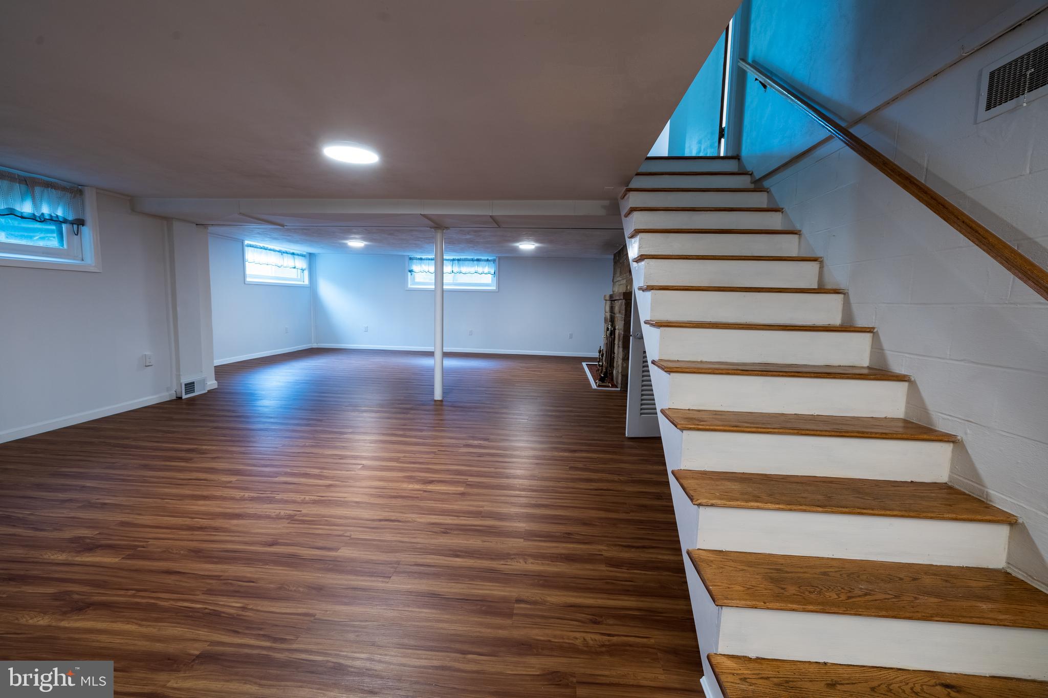 EAST EARL TWP - Residential