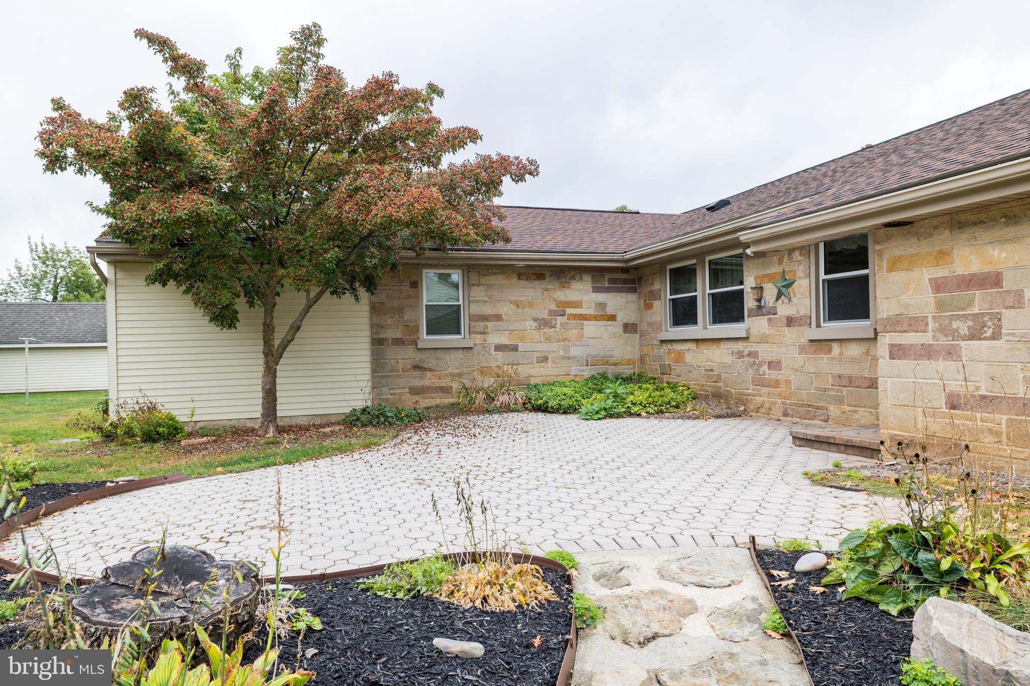 EAST EARL TWP - Residential