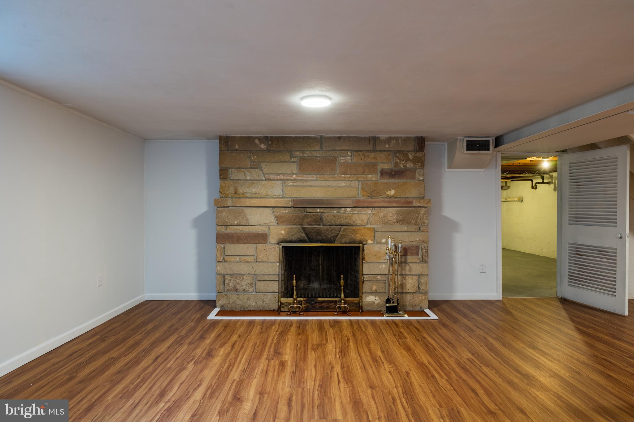 EAST EARL TWP - Residential