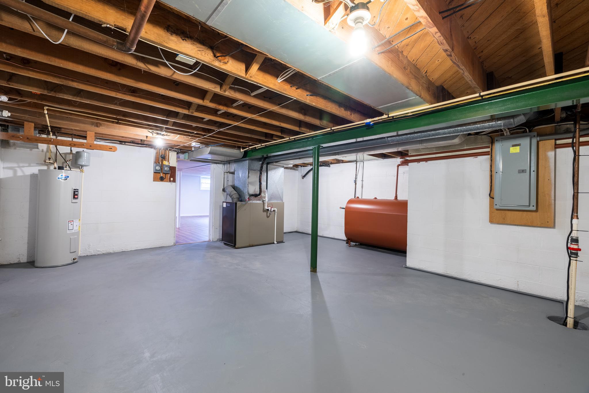 EAST EARL TWP - Residential