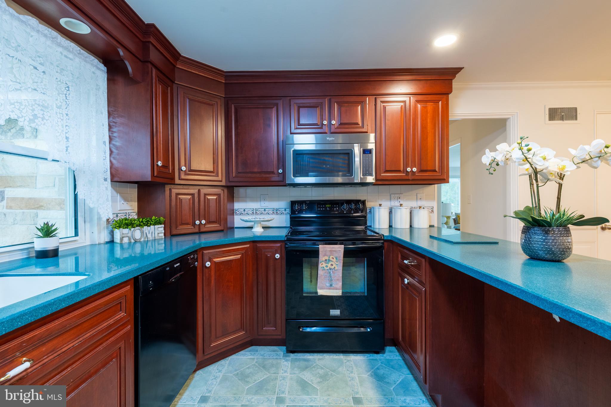 EAST EARL TWP - Residential