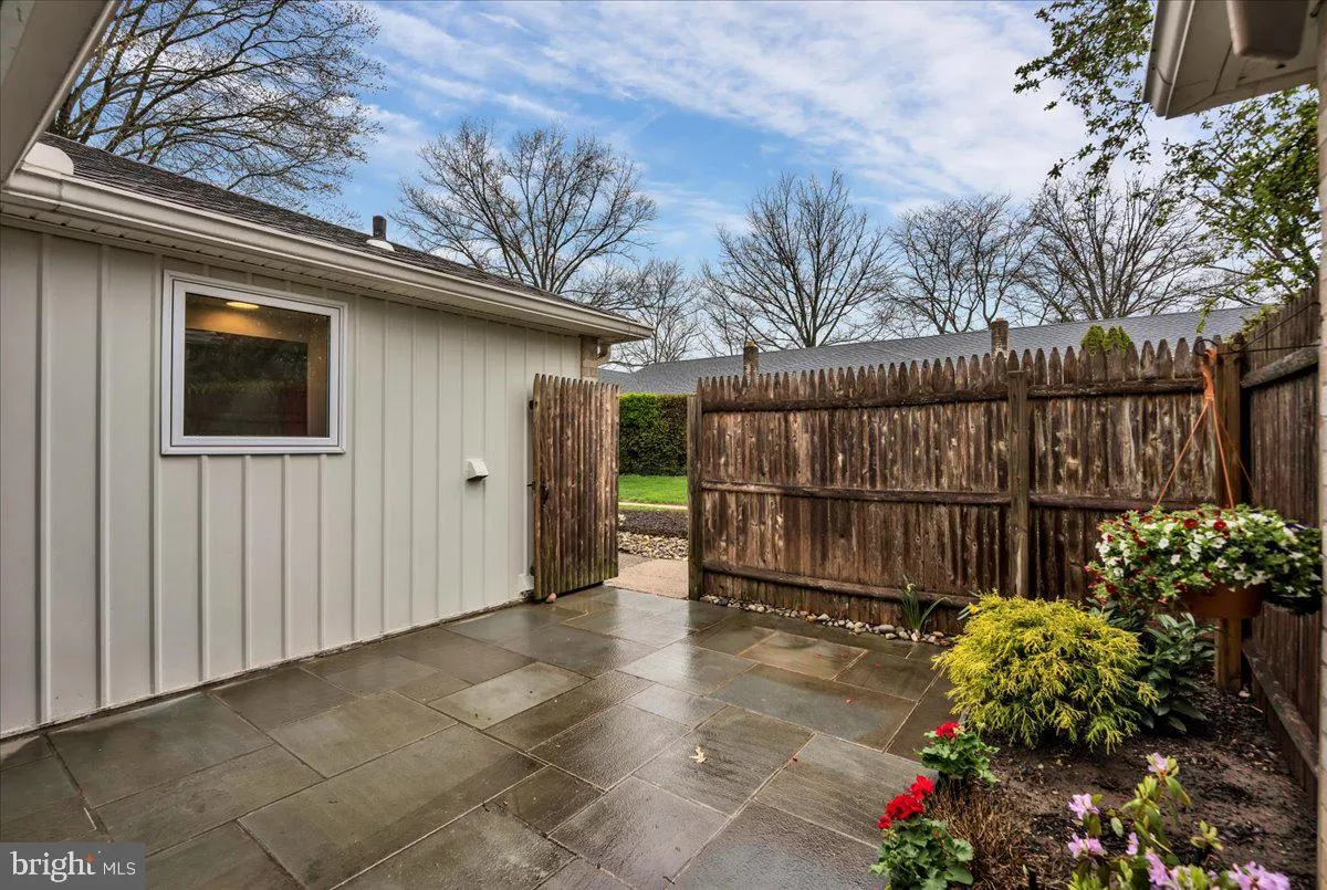 Ambler, Pennsylvania 19002, United States, 3 Bedrooms Bedrooms, ,2 BathroomsBathrooms,Residential,Pending,108433