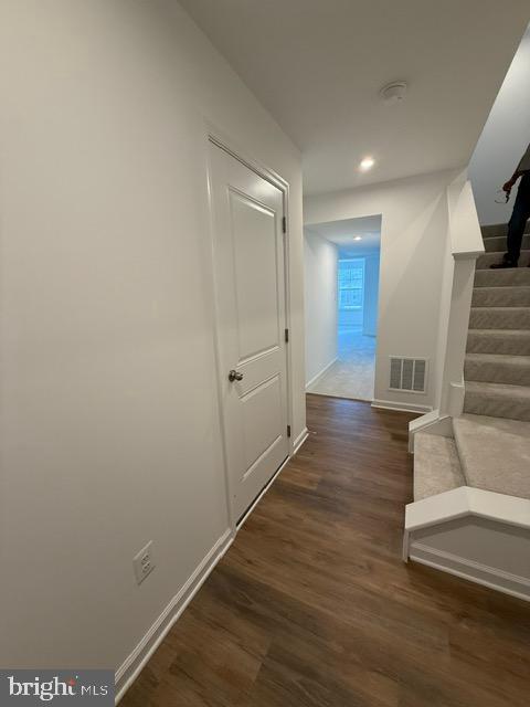 SOUTH BROOK - Residential Lease