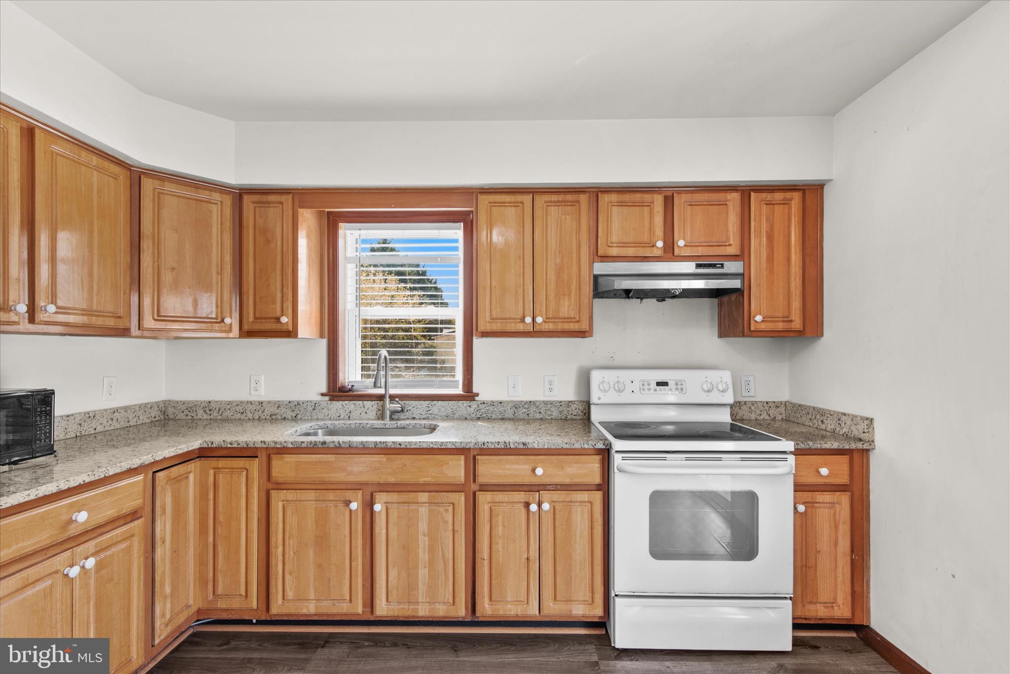 GREEN ACRES - Residential