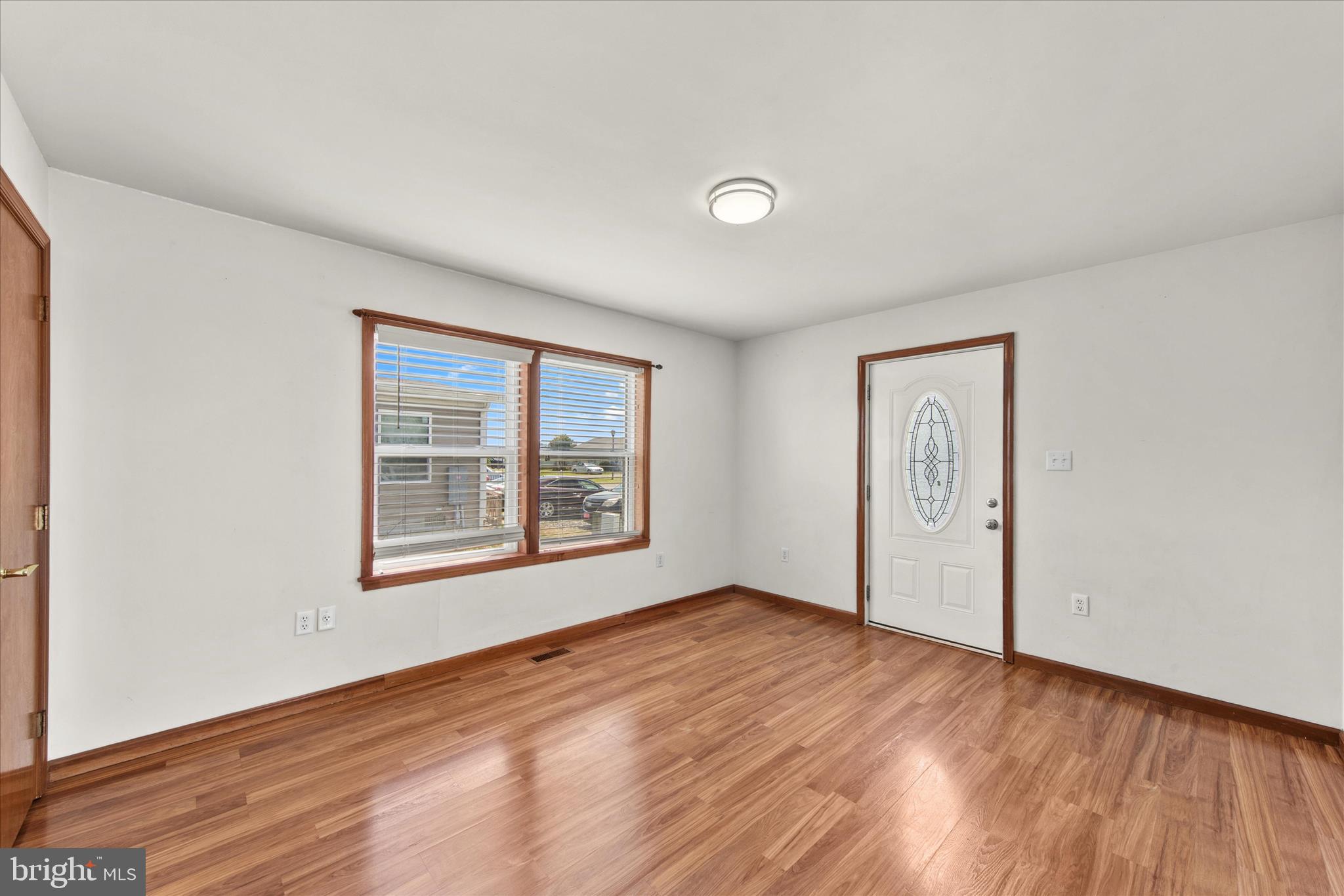 GREEN ACRES - Residential