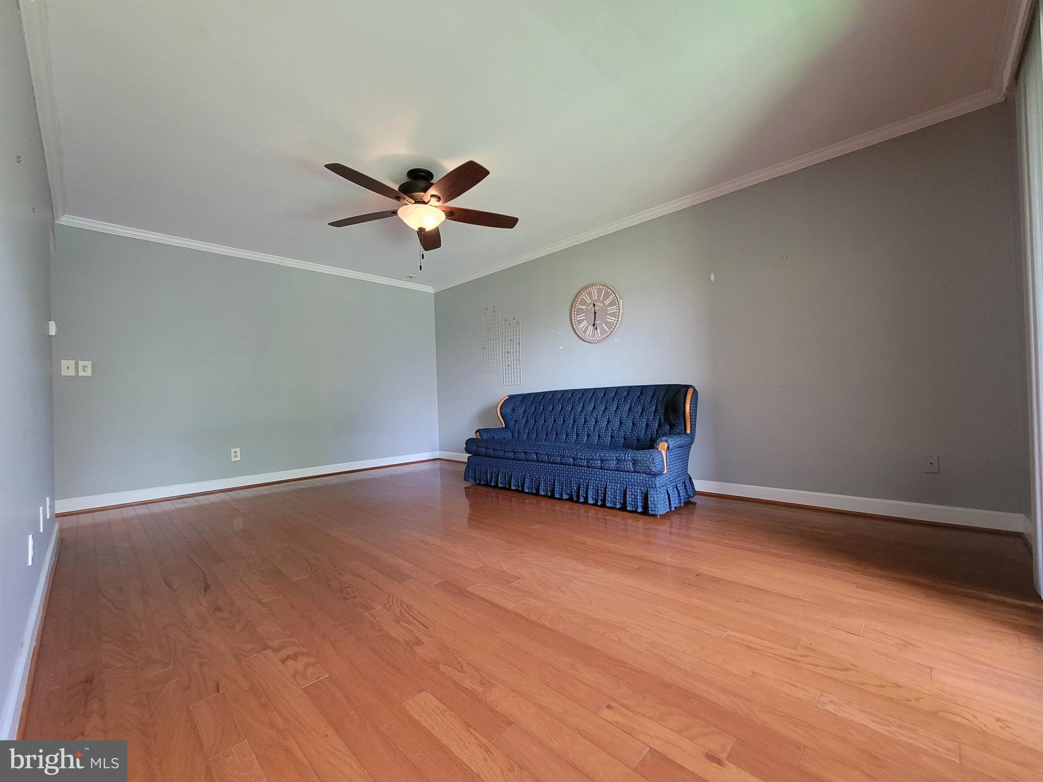 SHEPHERDS KNOLL GARDEN - Residential