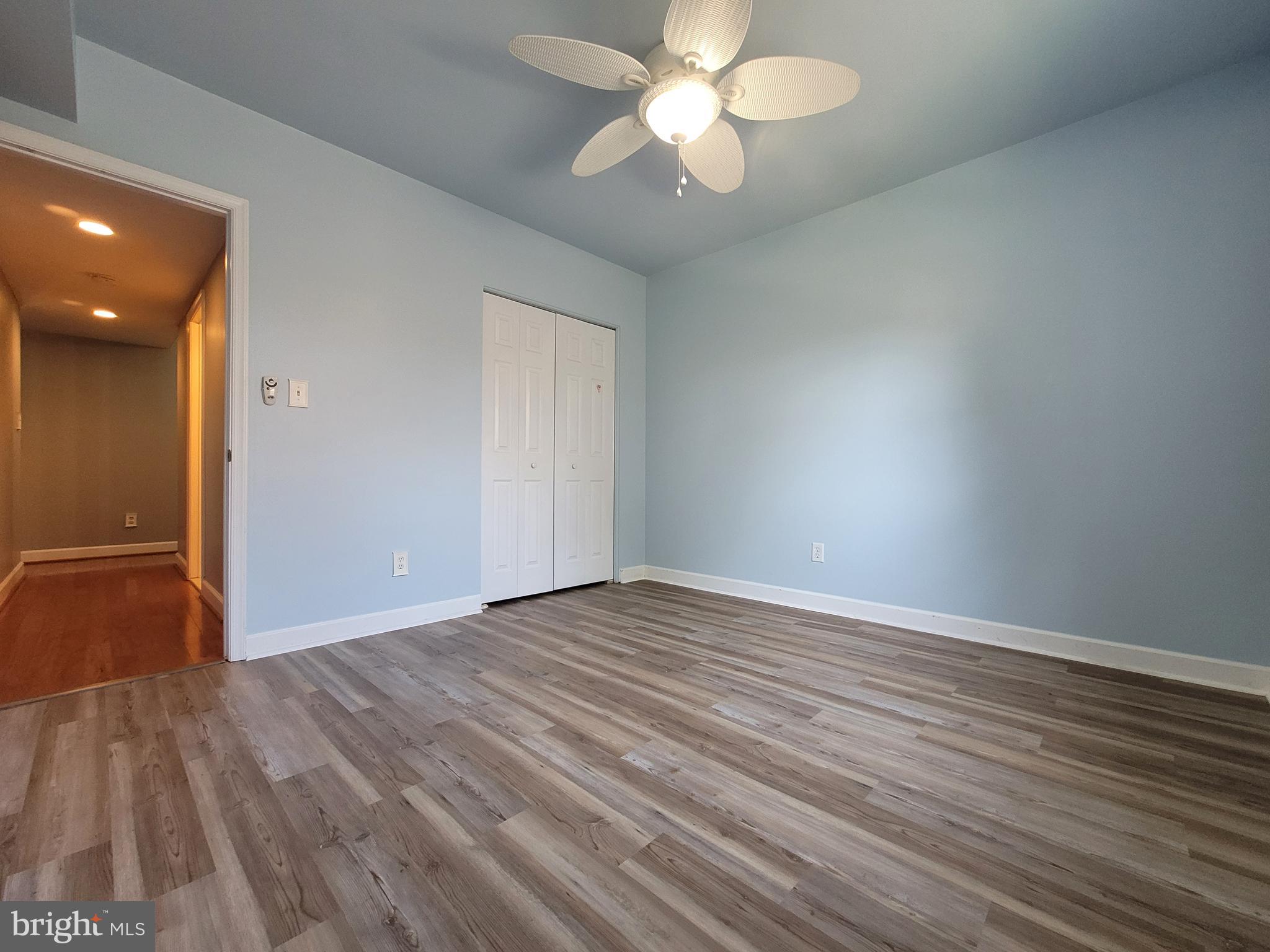 SHEPHERDS KNOLL GARDEN - Residential