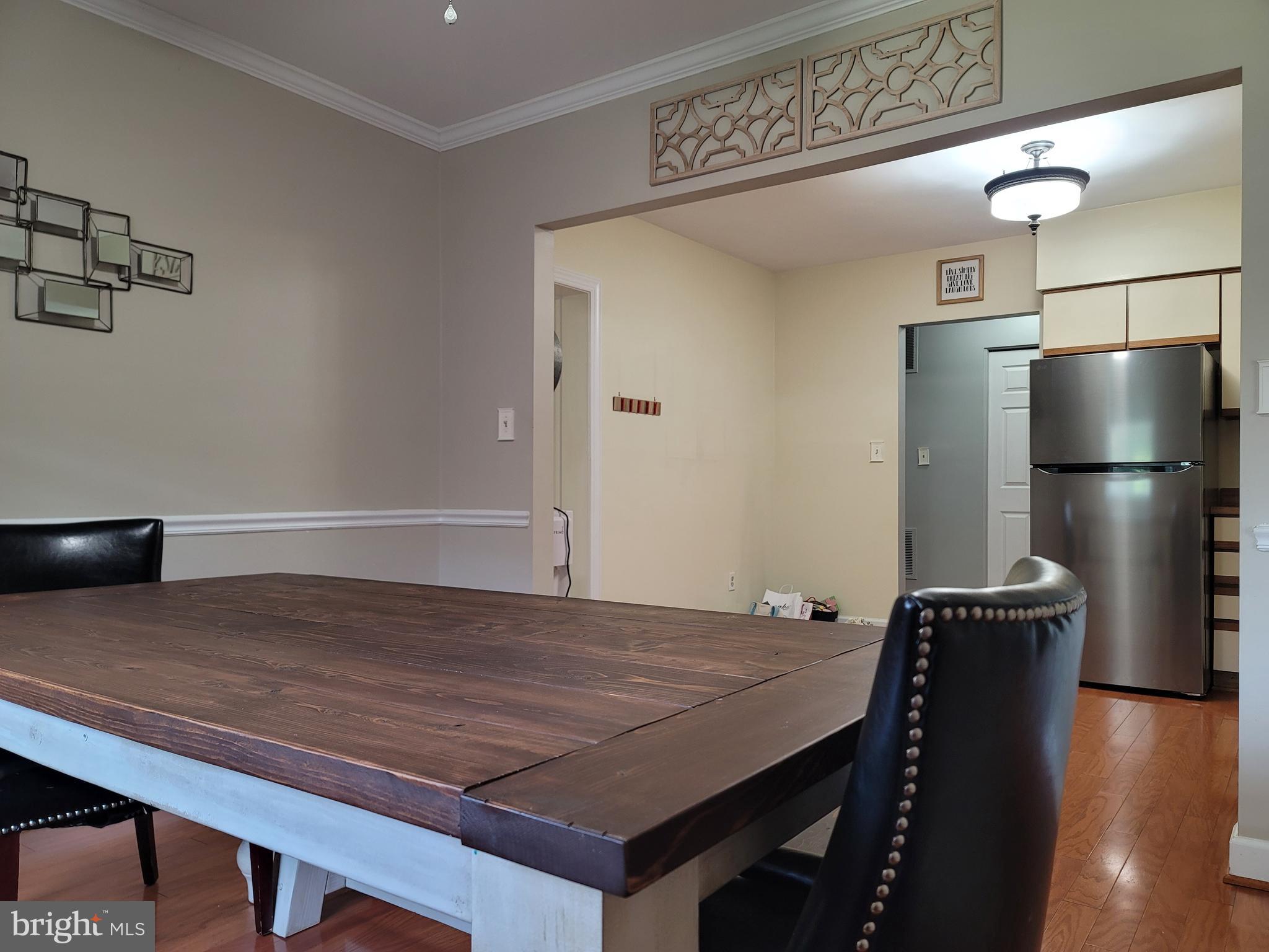 SHEPHERDS KNOLL GARDEN - Residential