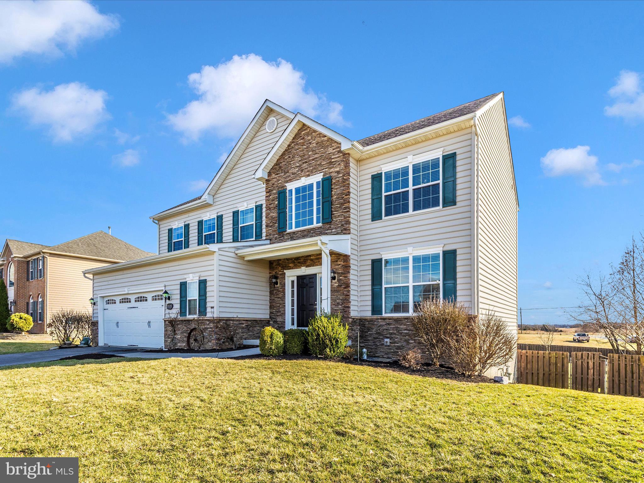 ELMWOOD FARM - Residential