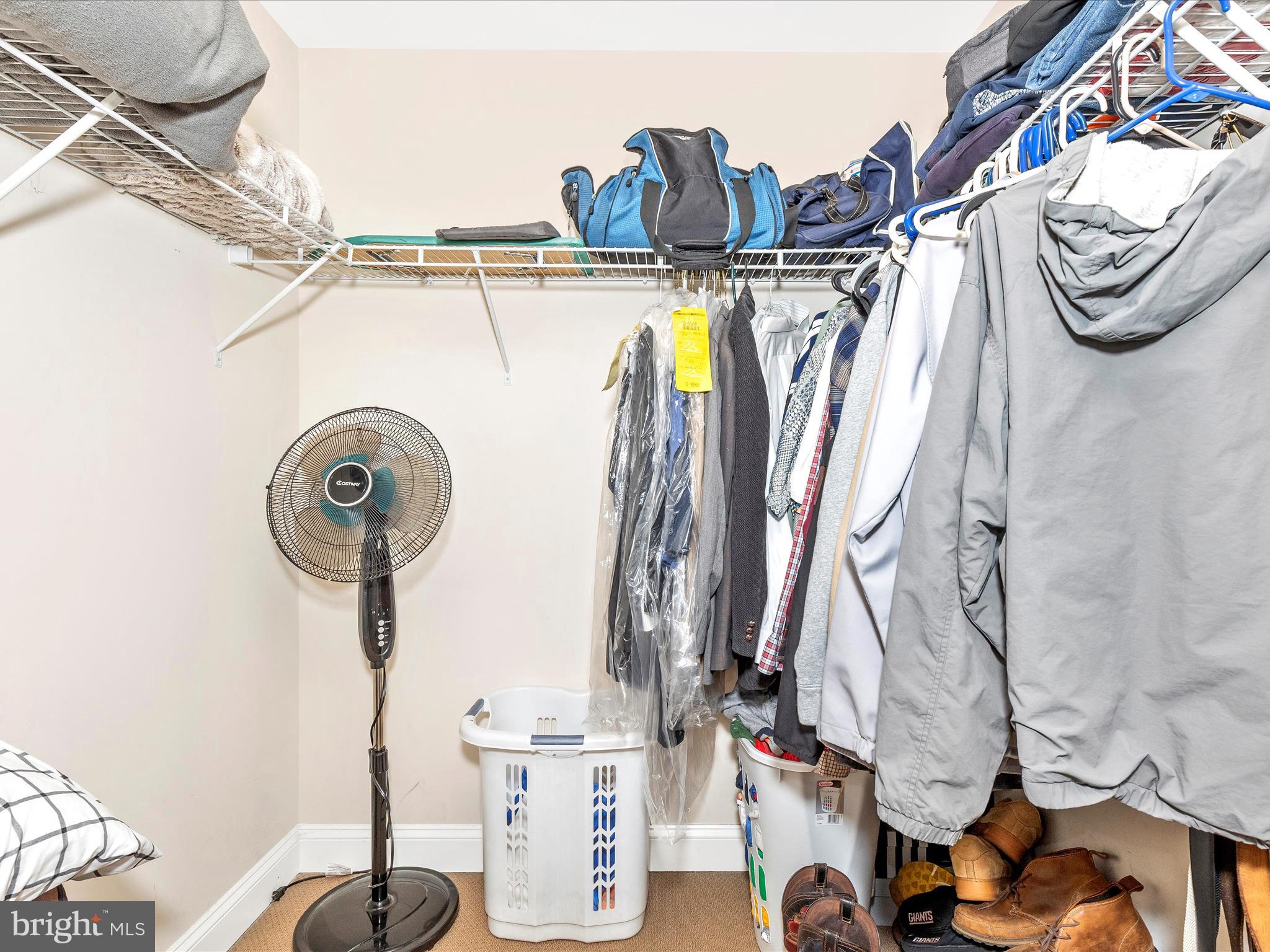 ELMWOOD FARM - Residential