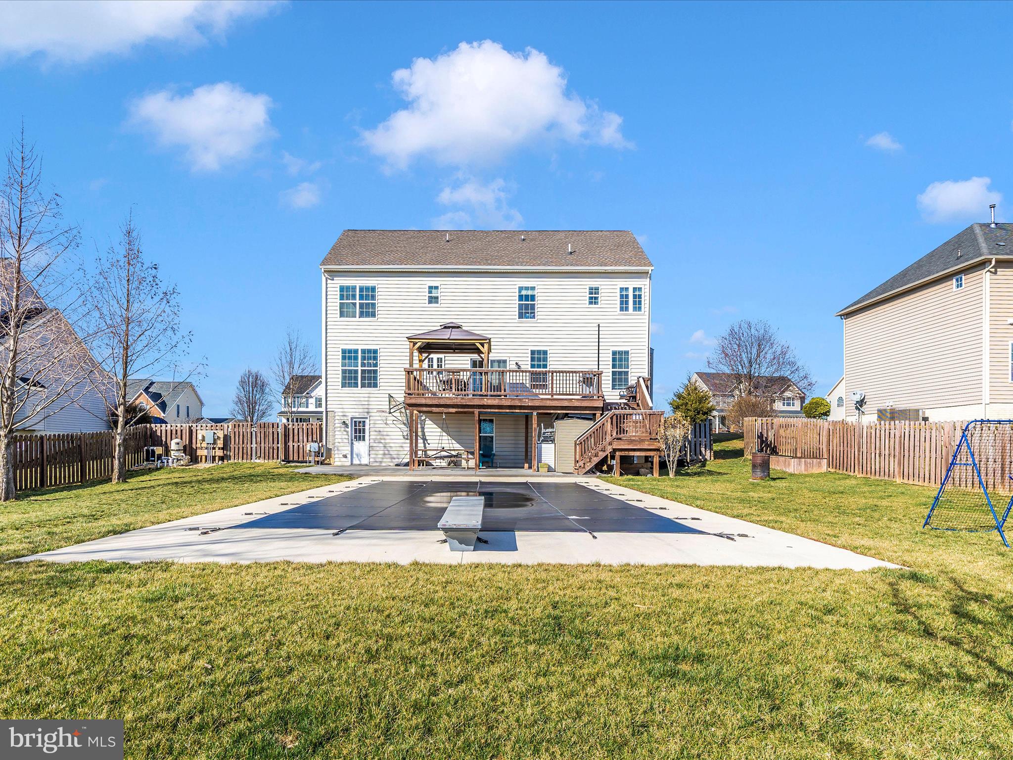 ELMWOOD FARM - Residential