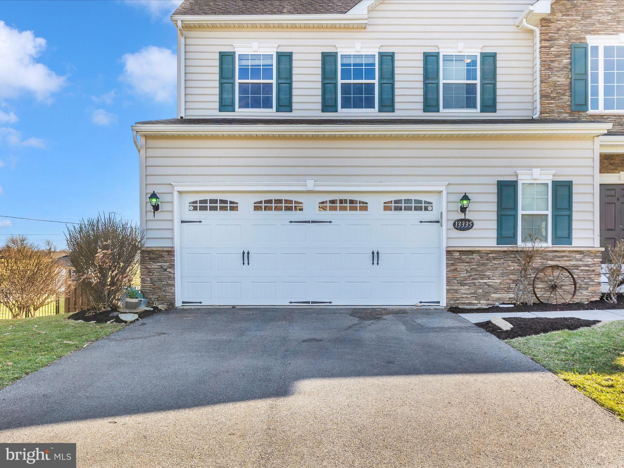 ELMWOOD FARM - Residential