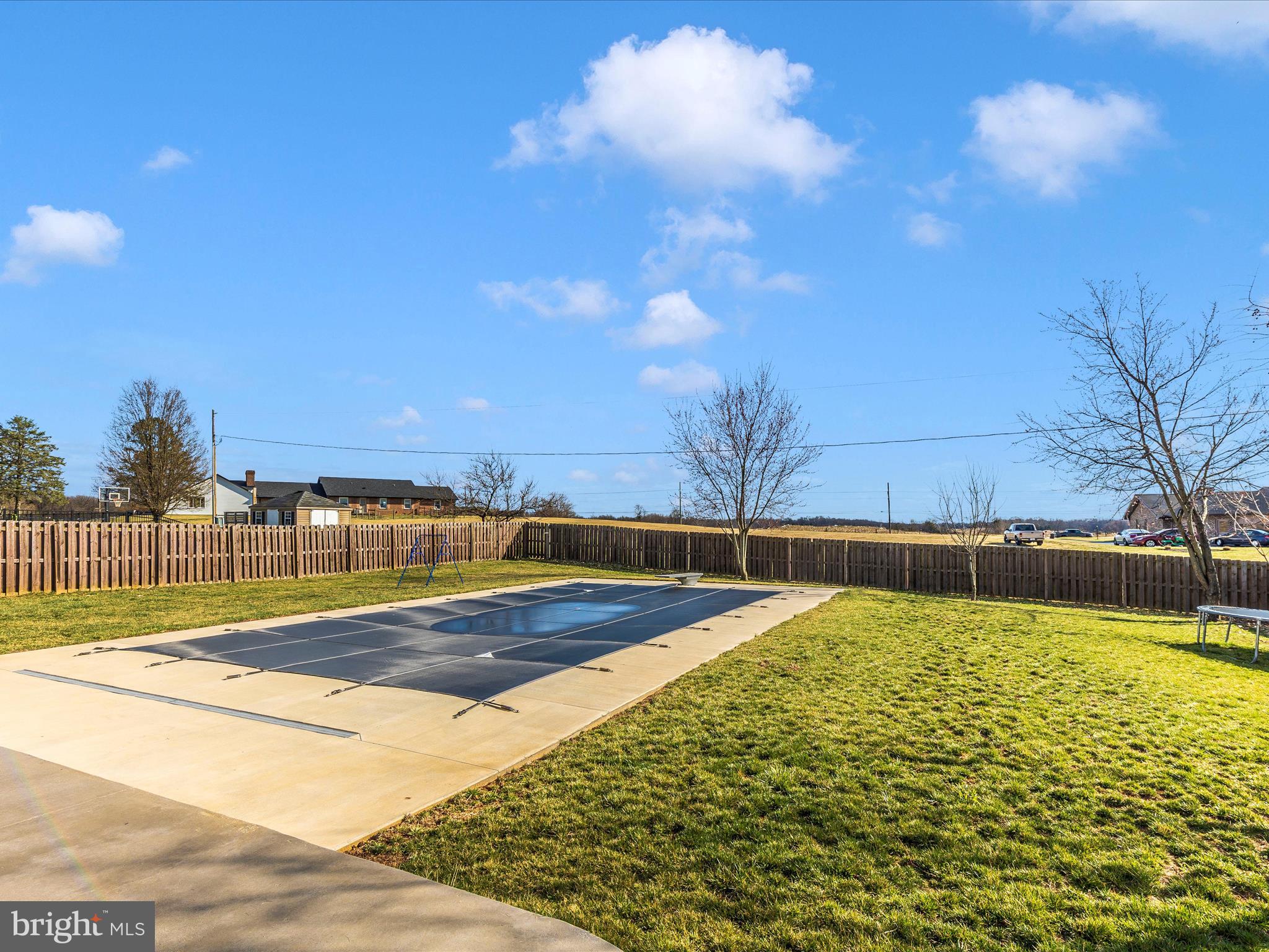 ELMWOOD FARM - Residential