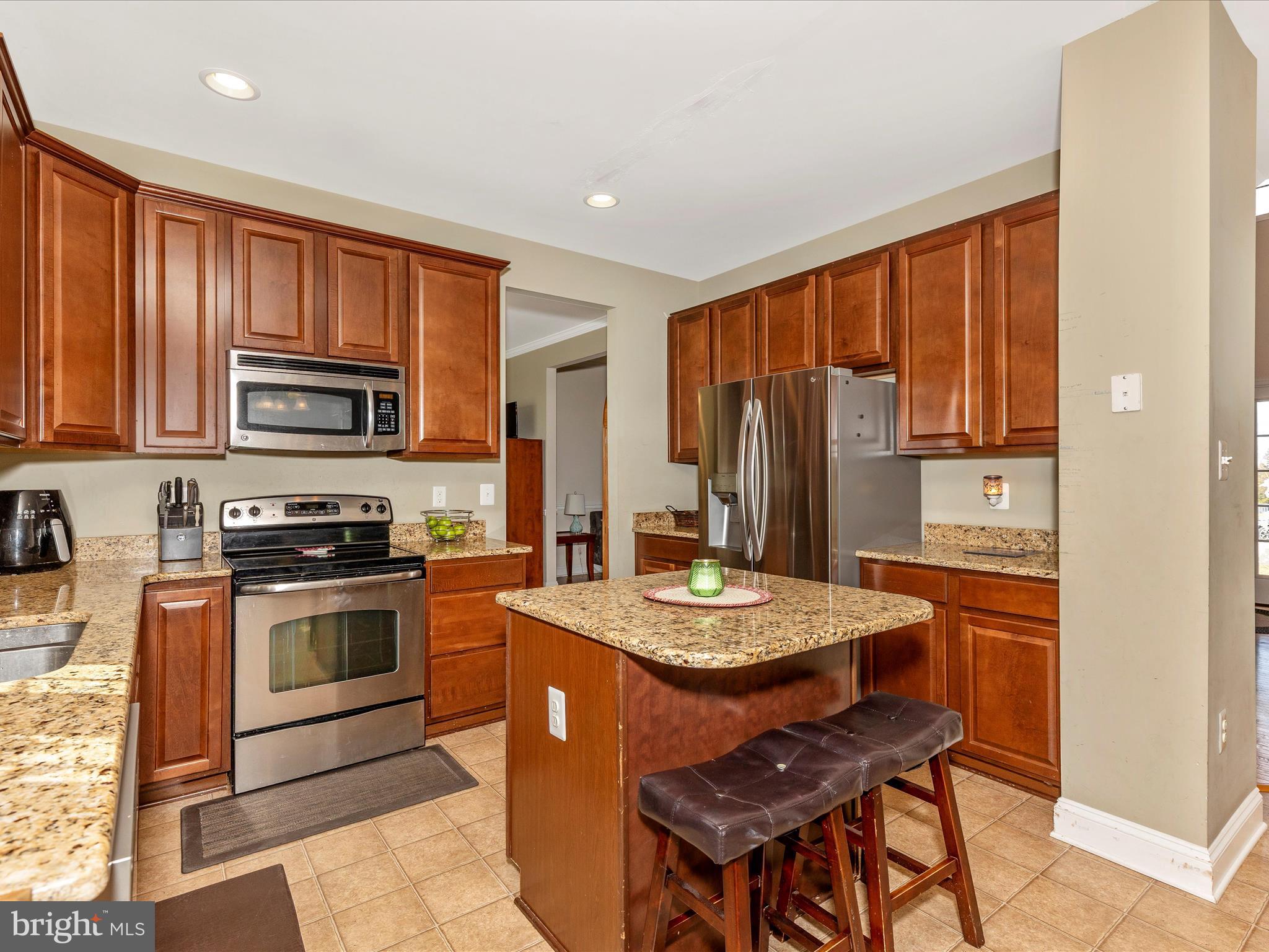 ELMWOOD FARM - Residential