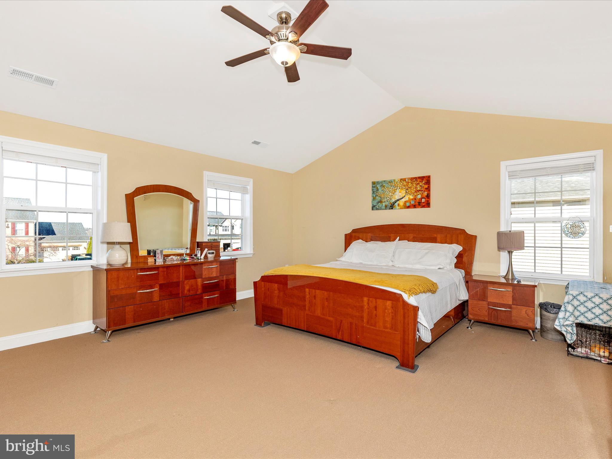 ELMWOOD FARM - Residential