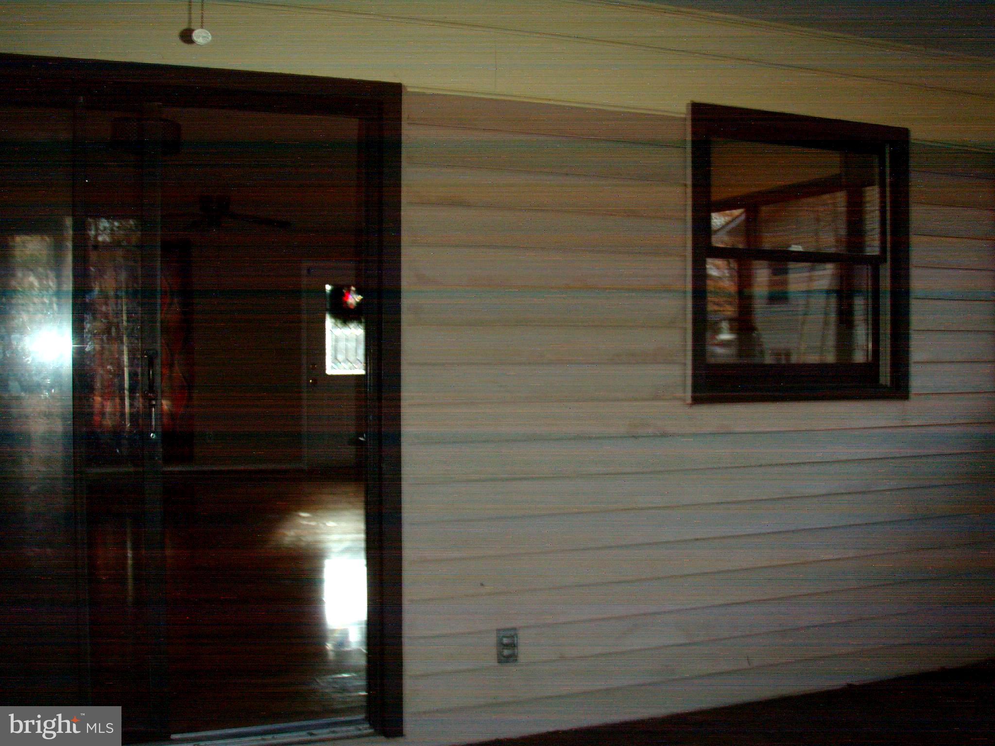 LAKE OF THE WOODS - Residential Lease