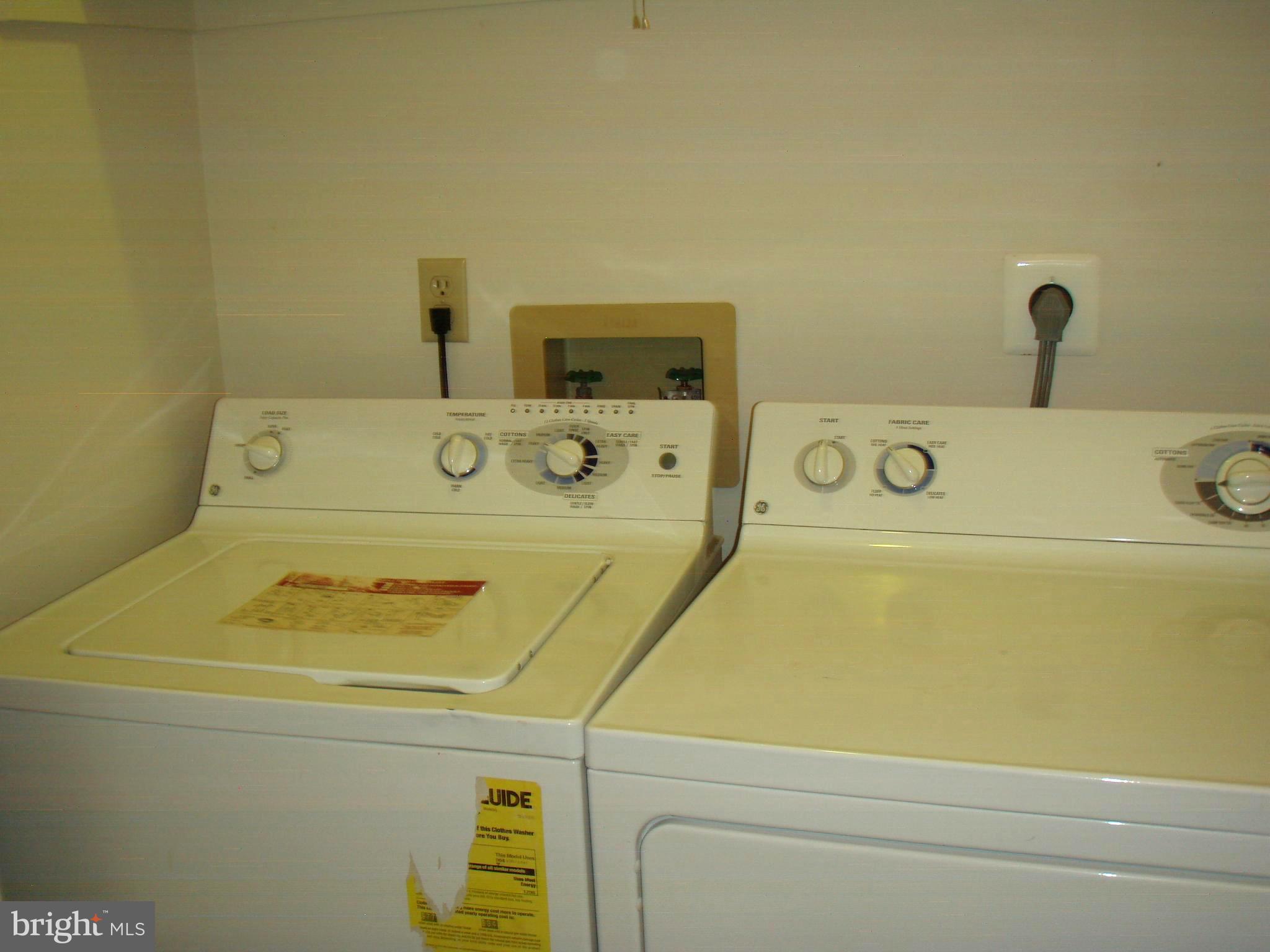 LAKE OF THE WOODS - Residential Lease