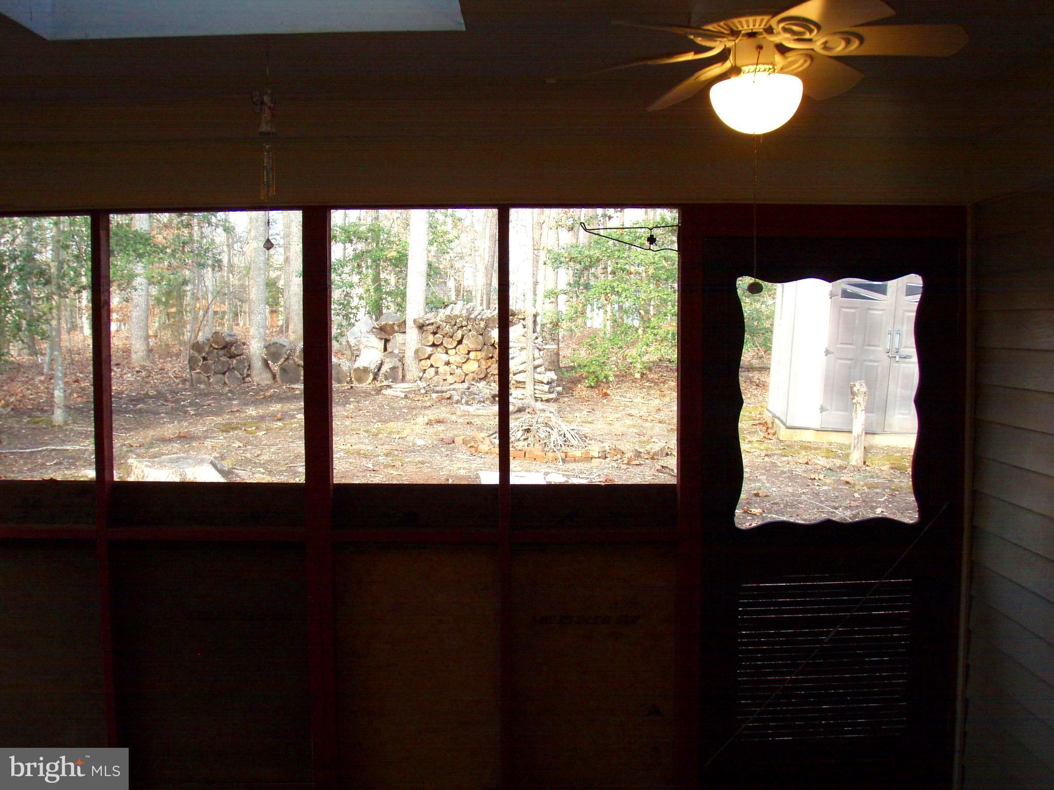 LAKE OF THE WOODS - Residential Lease