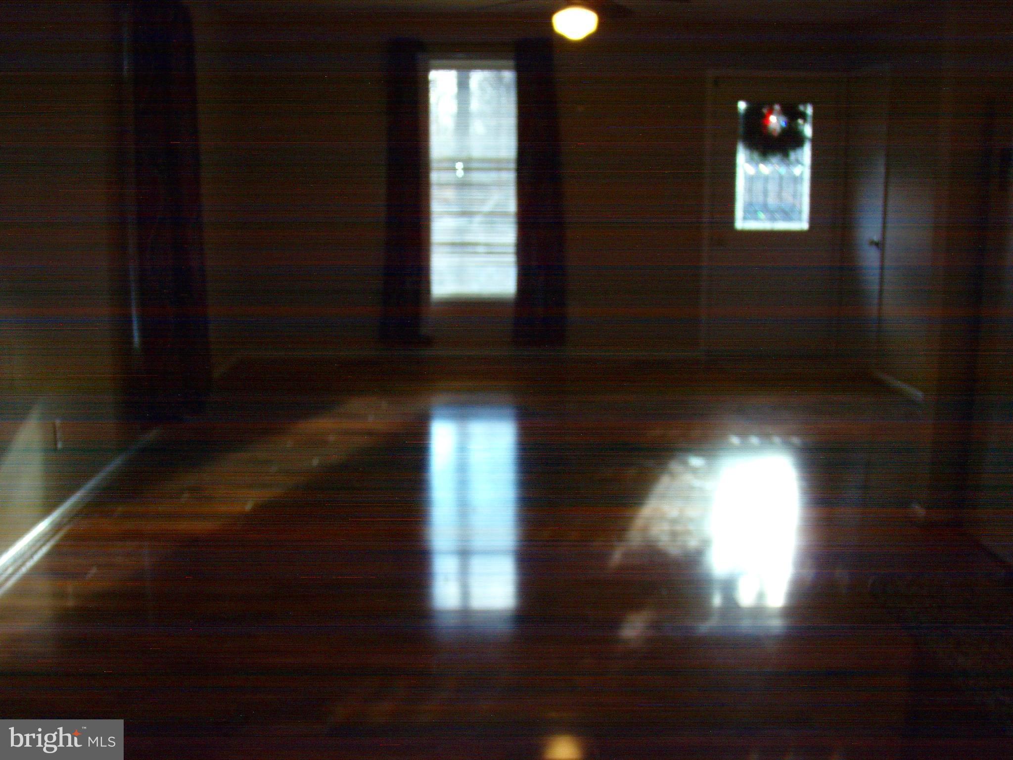 LAKE OF THE WOODS - Residential Lease