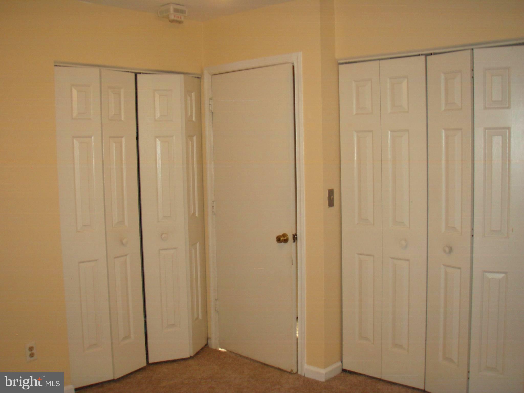 LAKE OF THE WOODS - Residential Lease