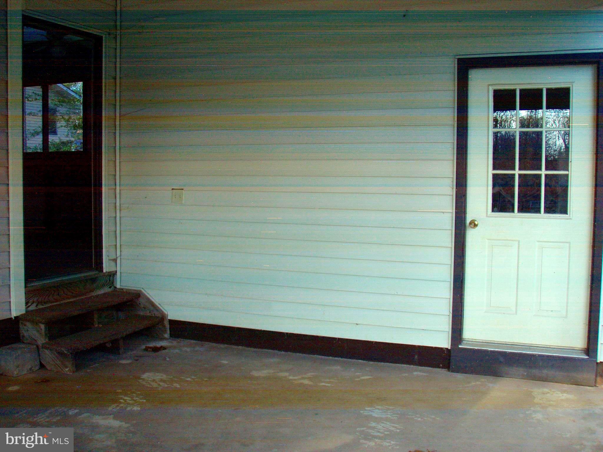 LAKE OF THE WOODS - Residential Lease