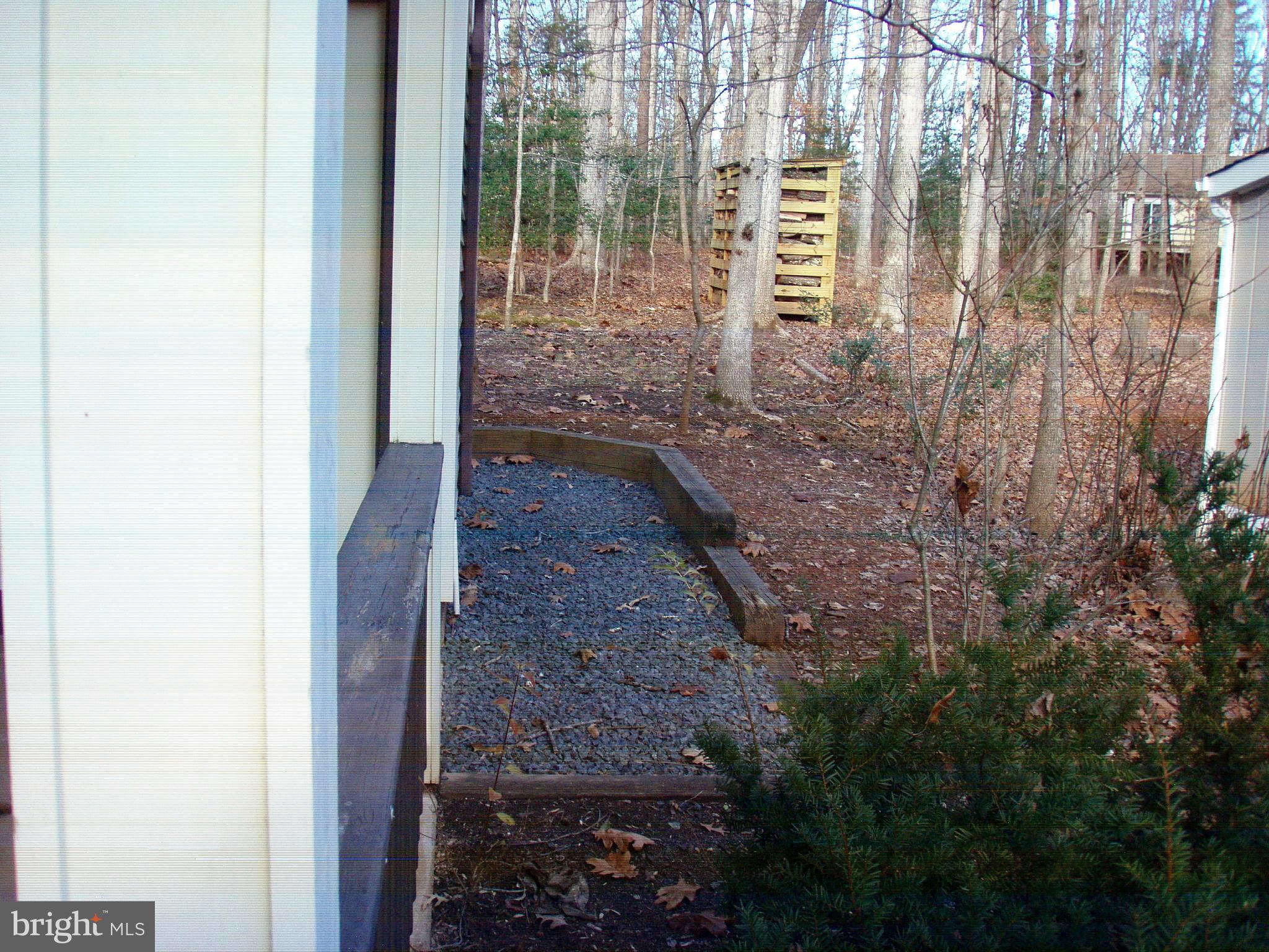 LAKE OF THE WOODS - Residential Lease