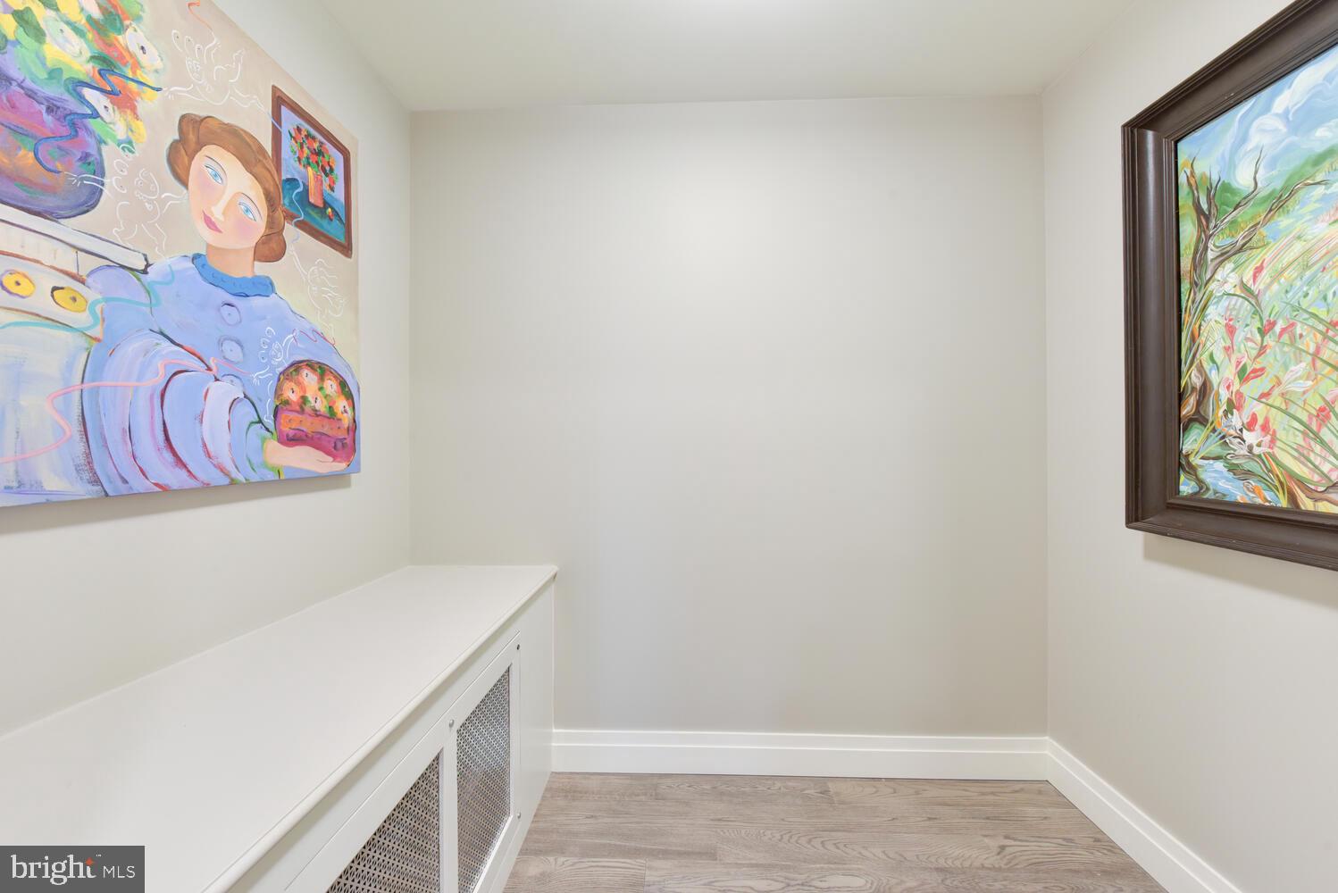 OLD TOWN ALEXANDRIA - Residential