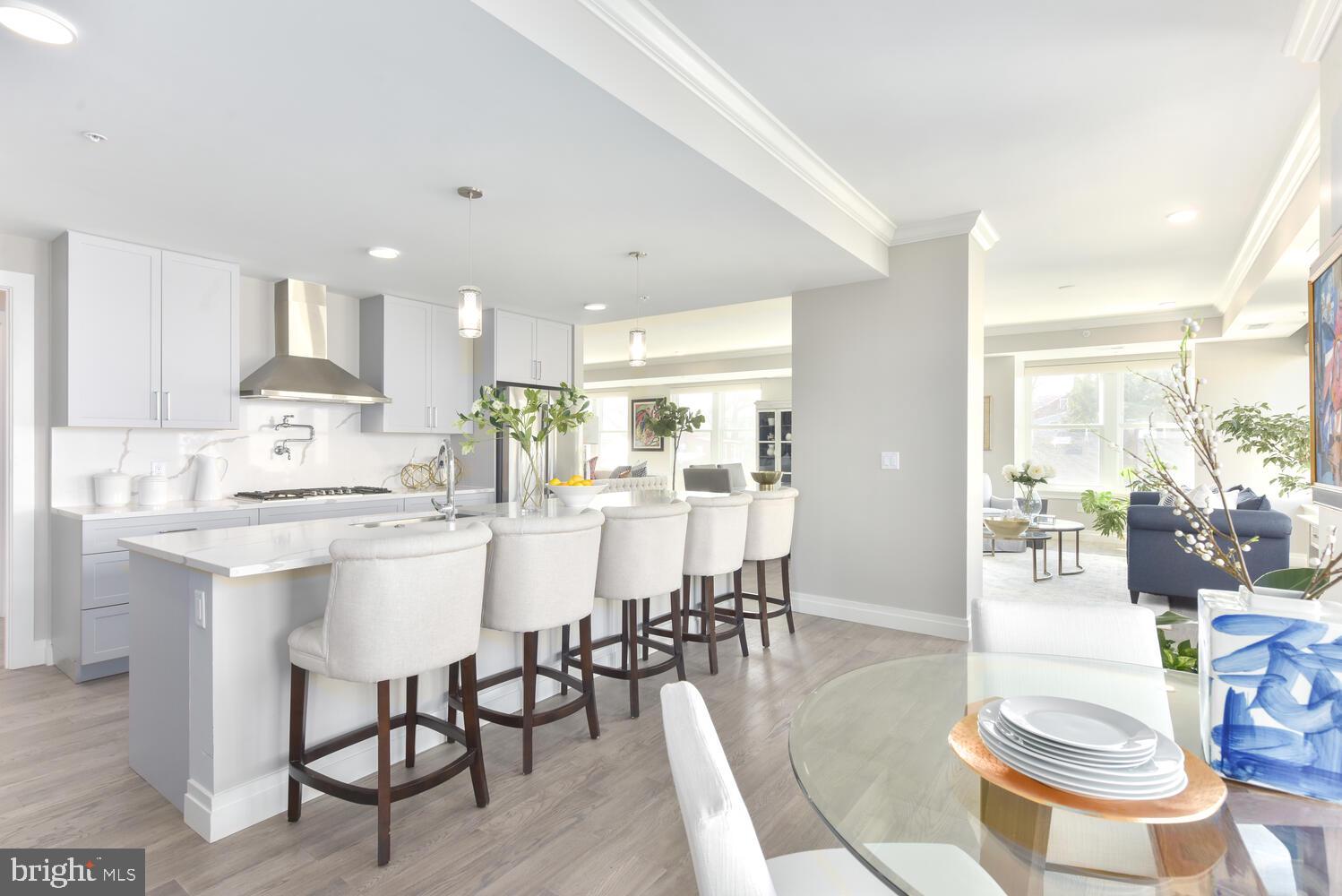 OLD TOWN ALEXANDRIA - Residential