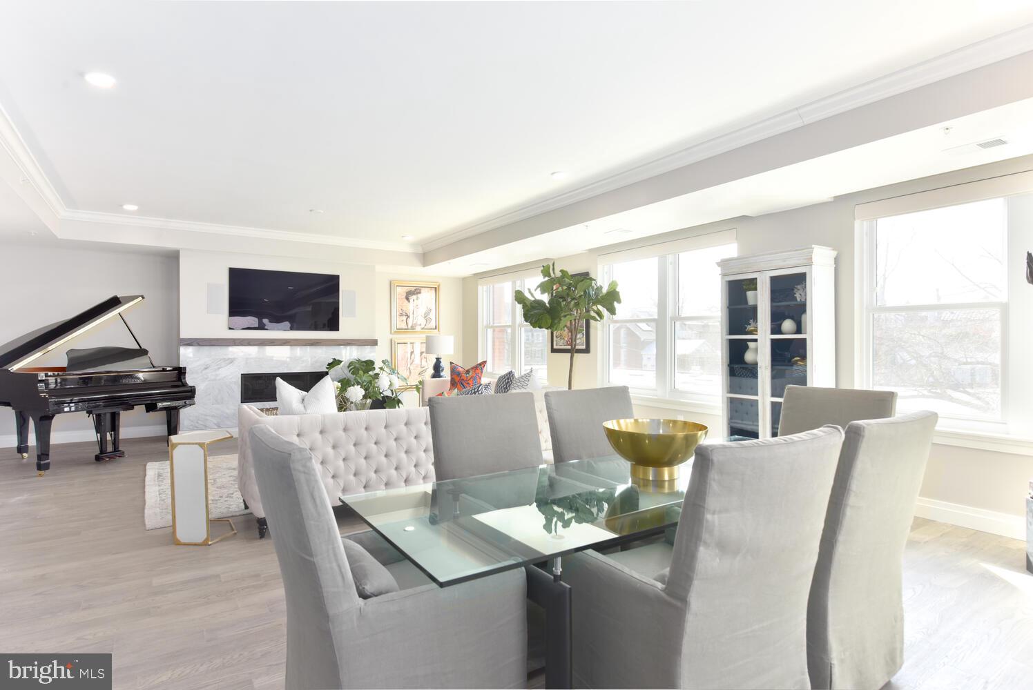 OLD TOWN ALEXANDRIA - Residential