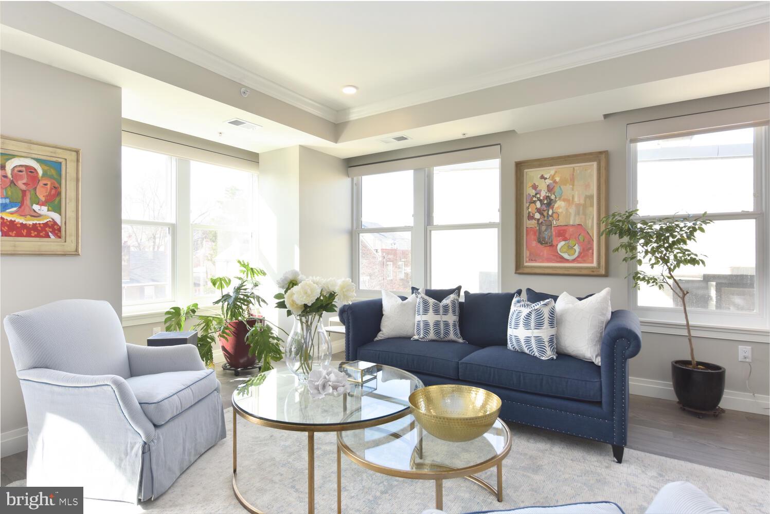 OLD TOWN ALEXANDRIA - Residential