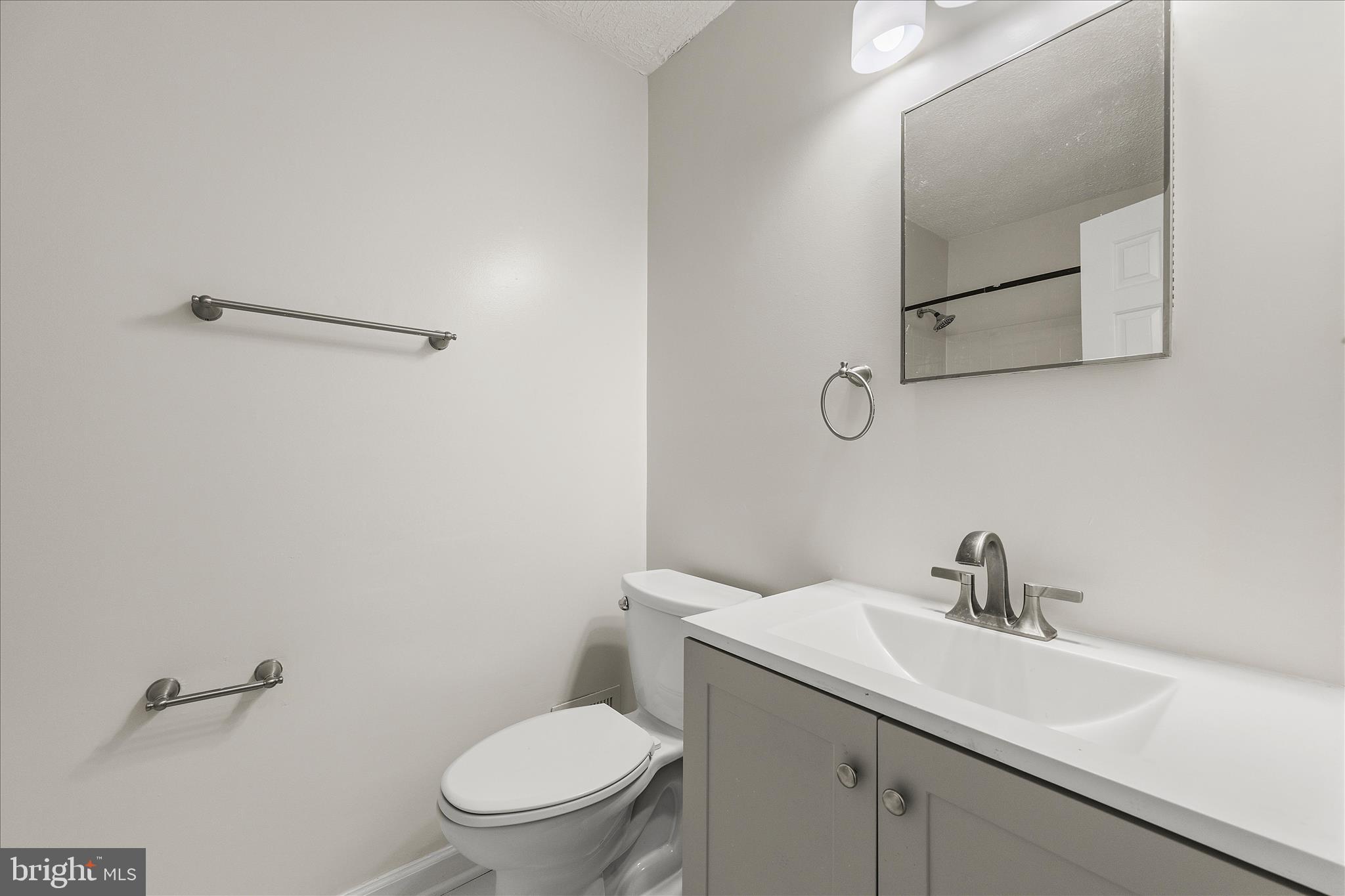 WOODSTREAM VILLAGE - Residential