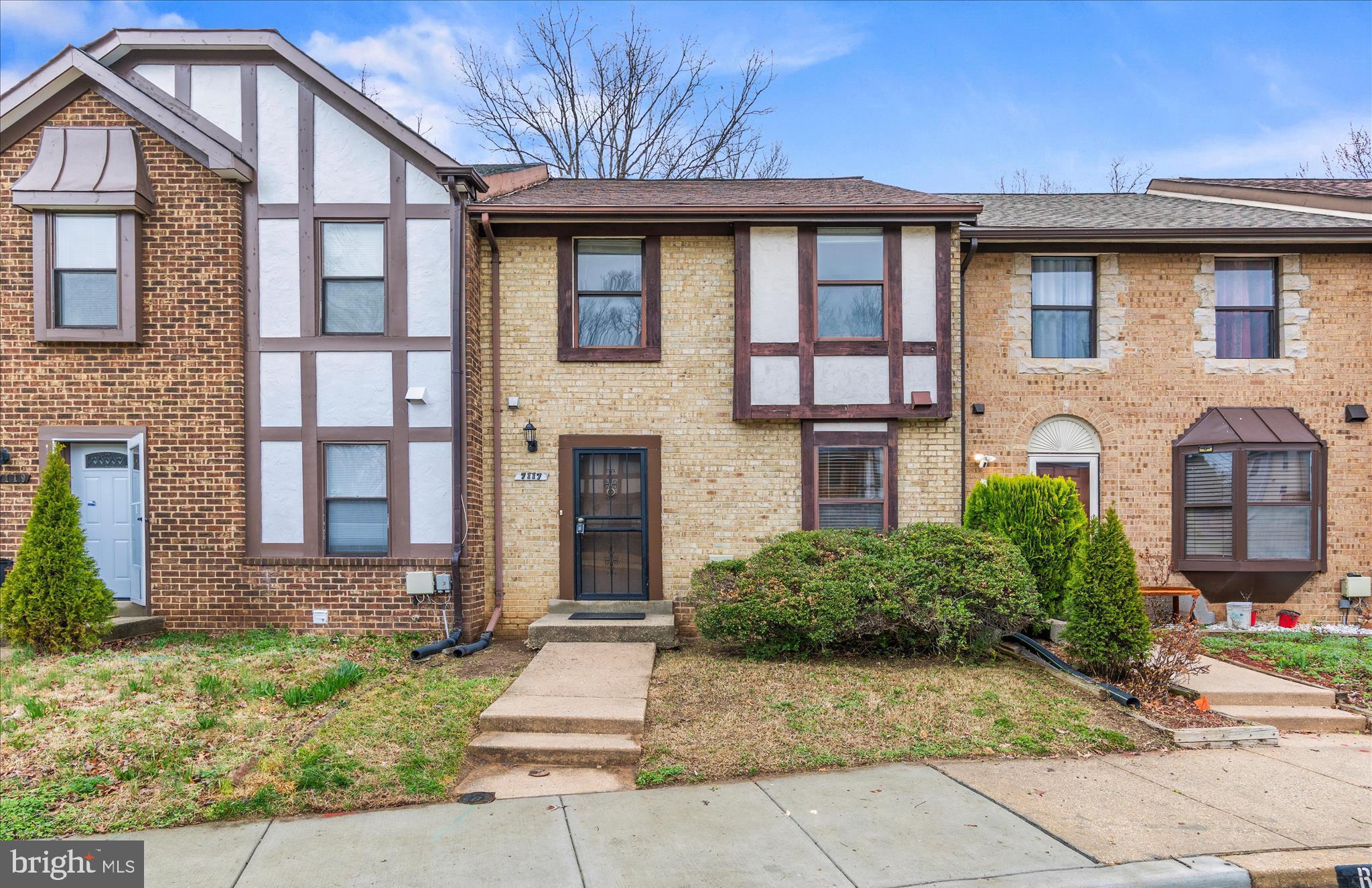 WOODSTREAM VILLAGE - Residential