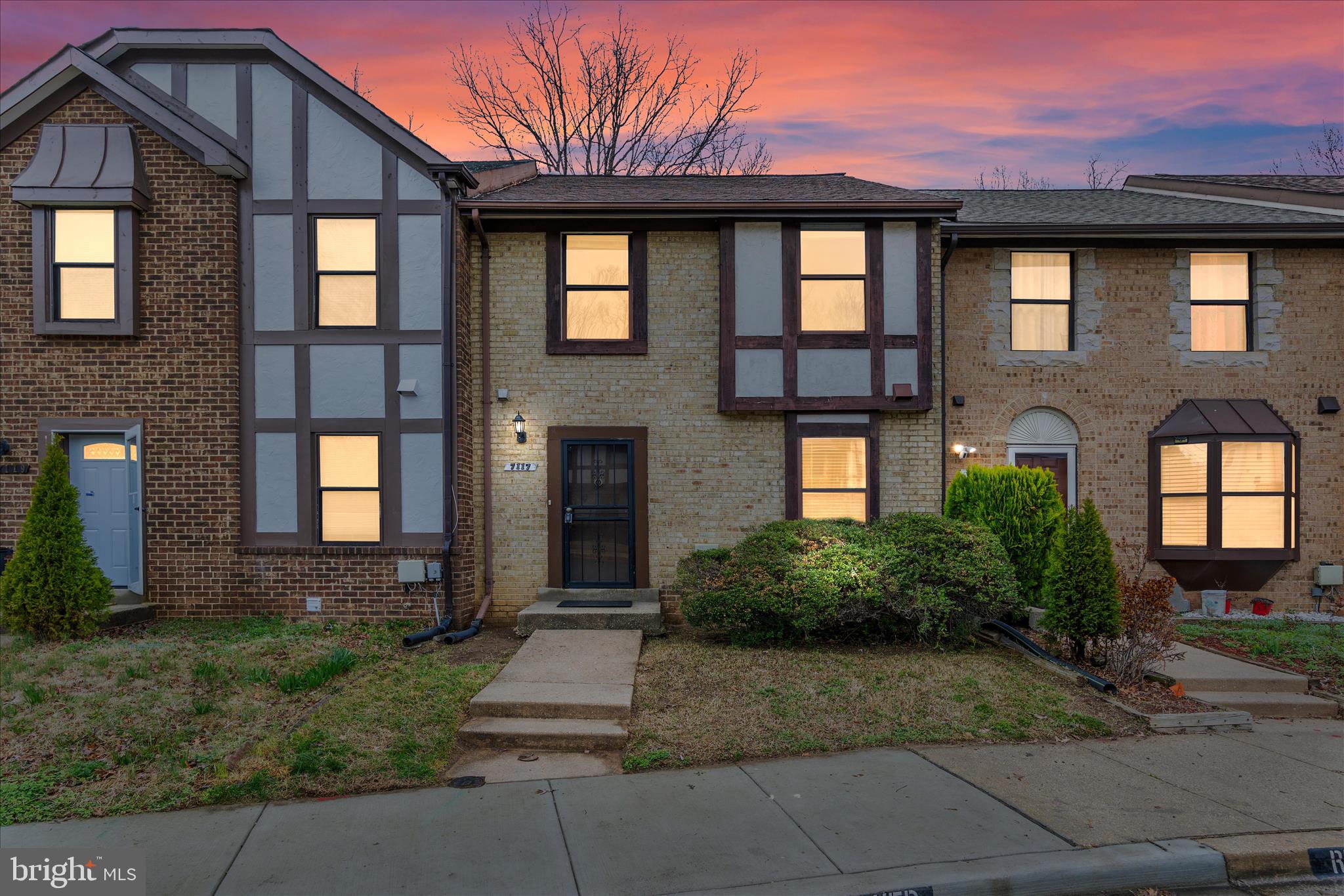 WOODSTREAM VILLAGE - Residential