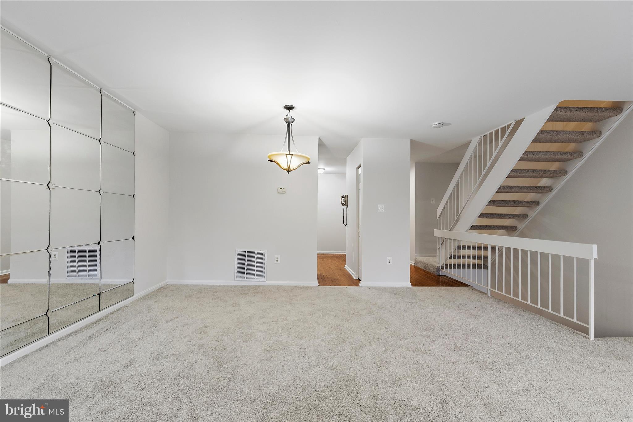 WOODSTREAM VILLAGE - Residential