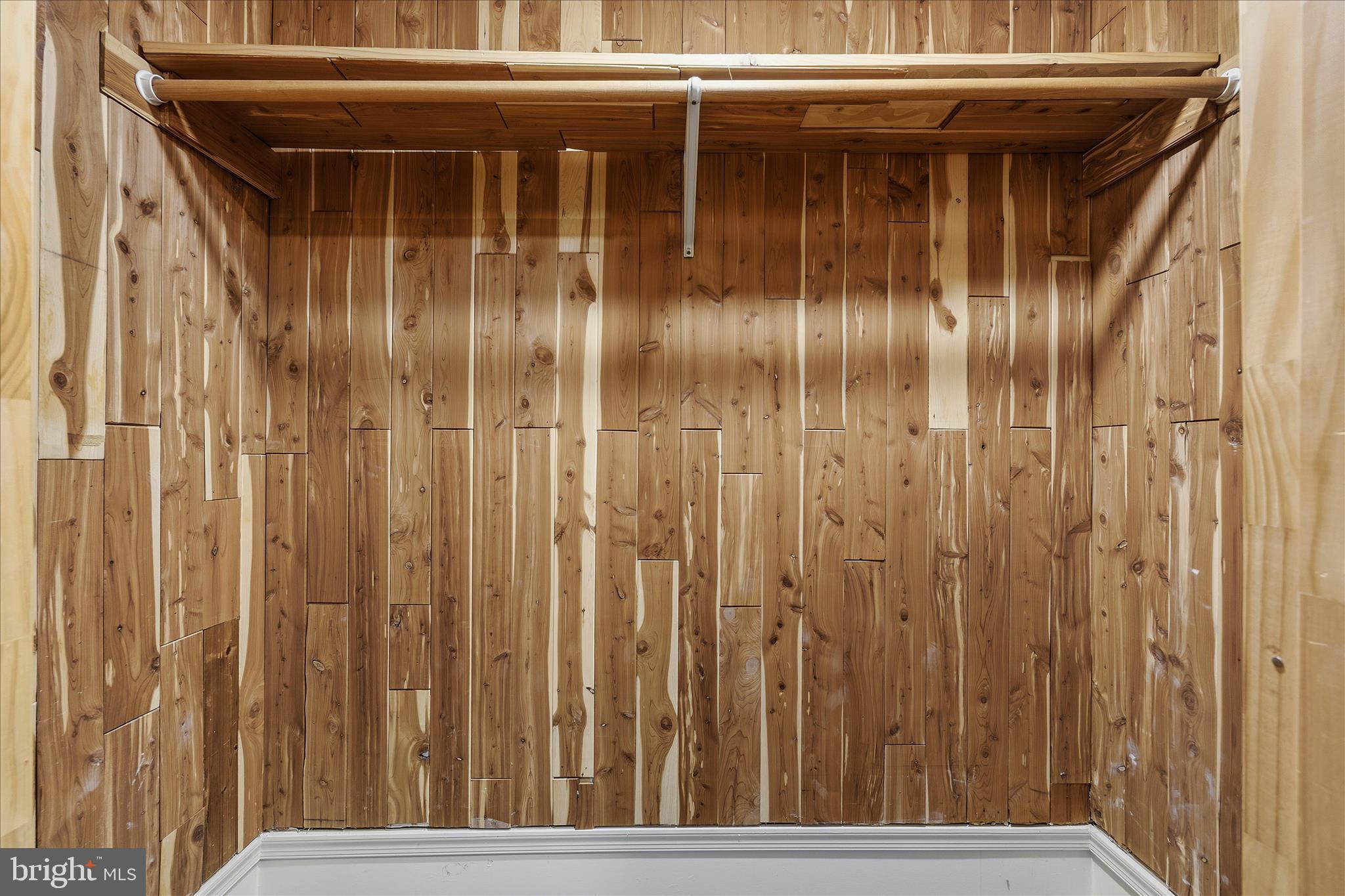 WOODSTREAM VILLAGE - Residential