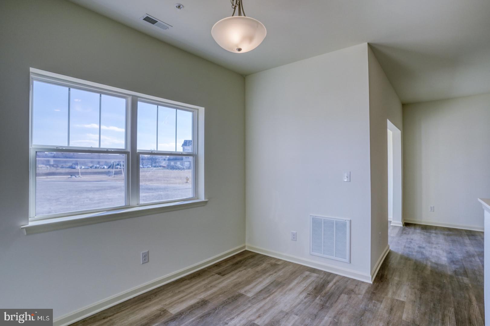 HEARTHSTONE MANOR - Residential