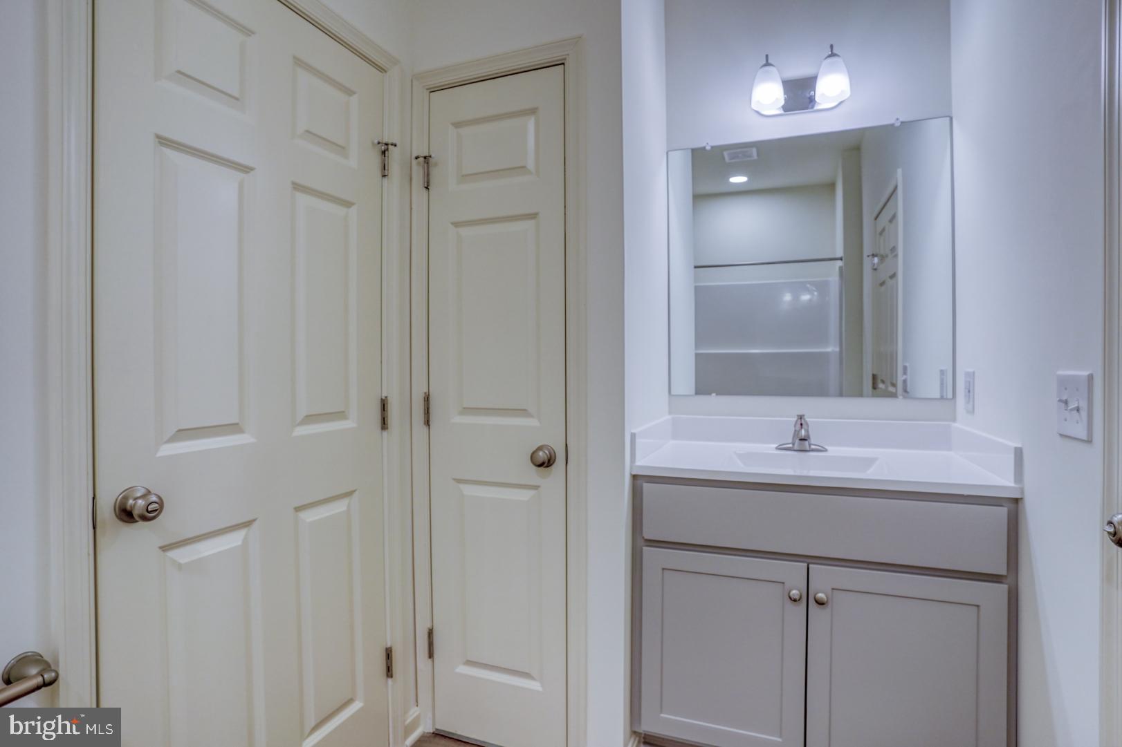 HEARTHSTONE MANOR - Residential