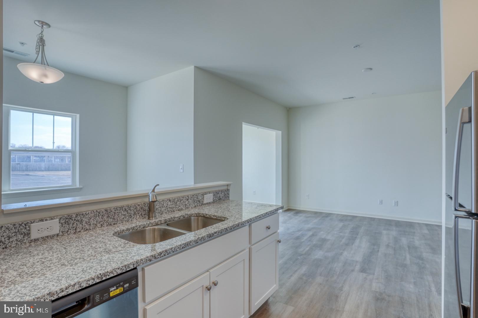 HEARTHSTONE MANOR - Residential