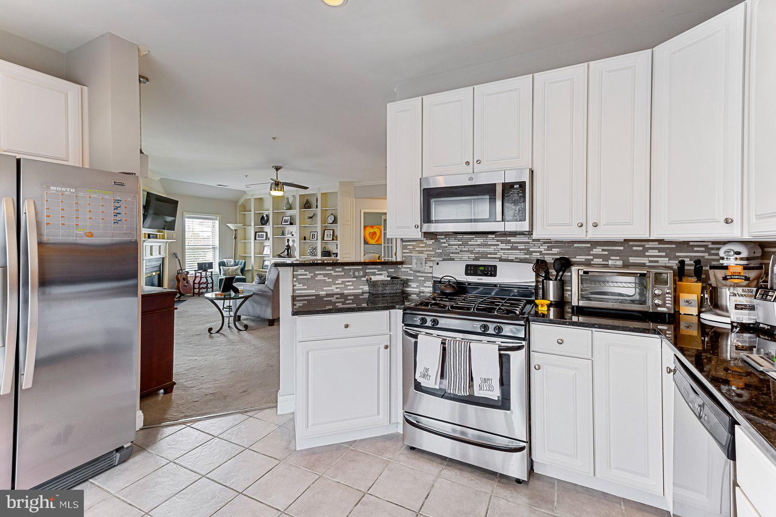 WAVERLY WOODS - Residential