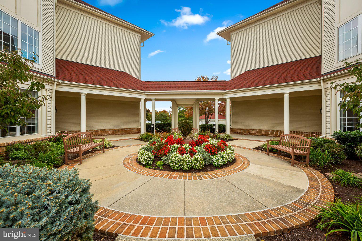 WAVERLY WOODS - Residential