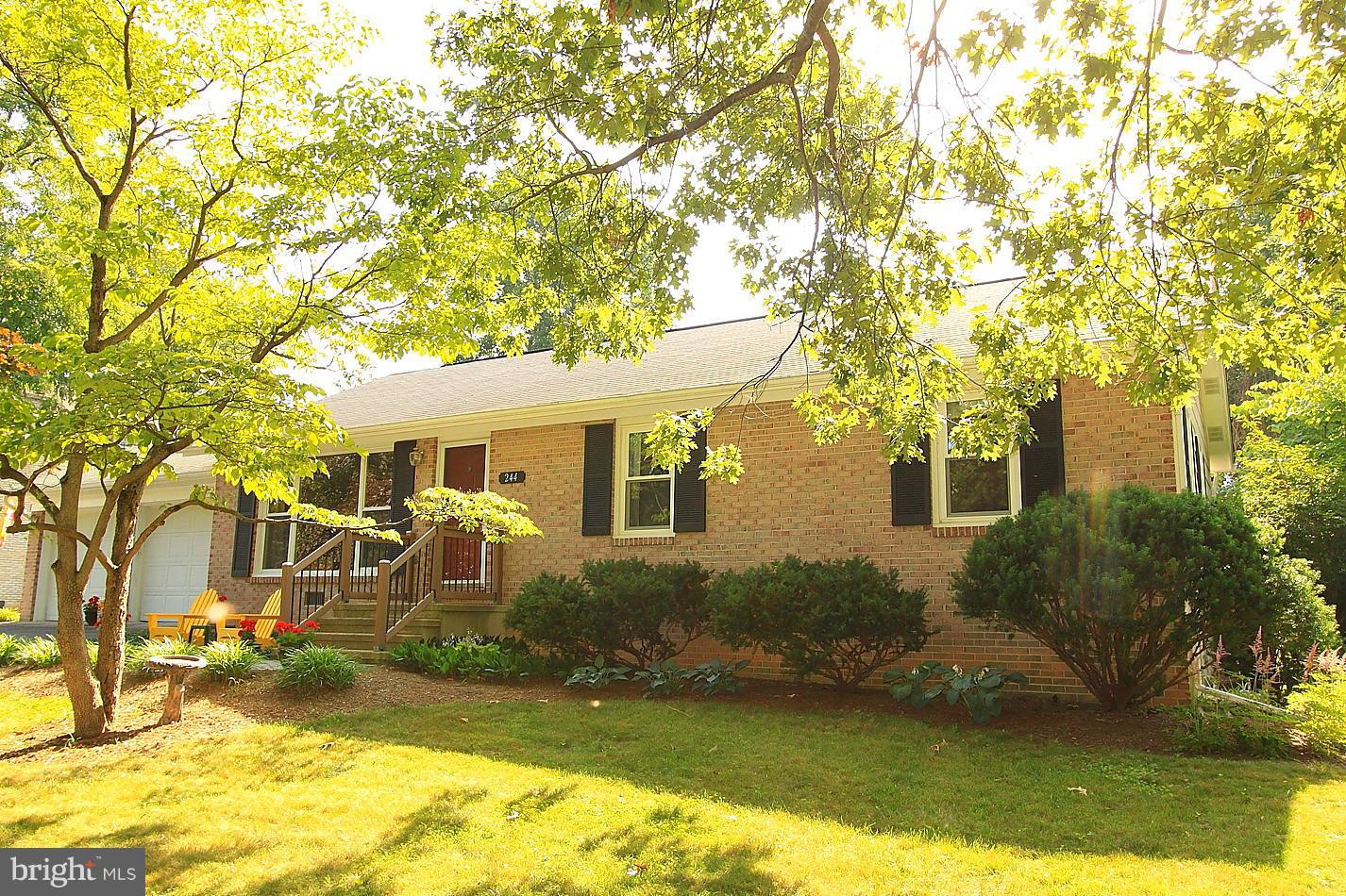 Excellent home sitting on a gorgeous lot with fenced in back yard in the much sought after Tuscawilla Hills development only minutes from Charles Town. The mature landscaping around the property, tons of natural light, vegetable garden and hardwood floors give this home tons of appeal as soon as you pull up to it.
