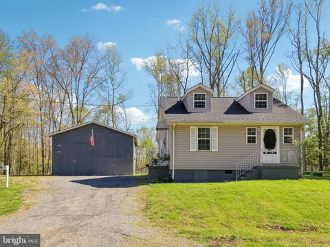 5160 Miller Hill Road, La Plata, MD MLS: MDCH2042060