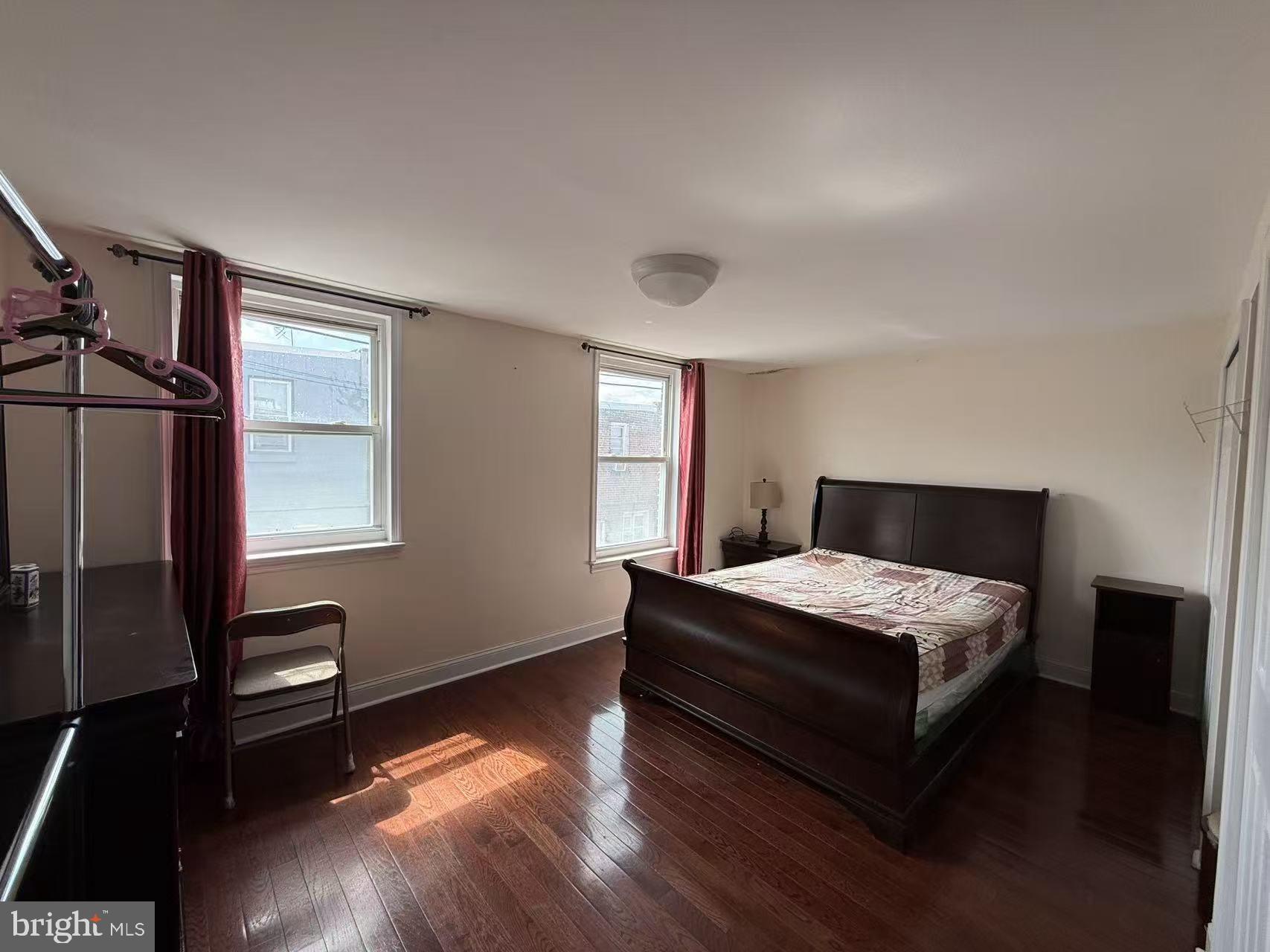 PHILADELPHIA - Residential