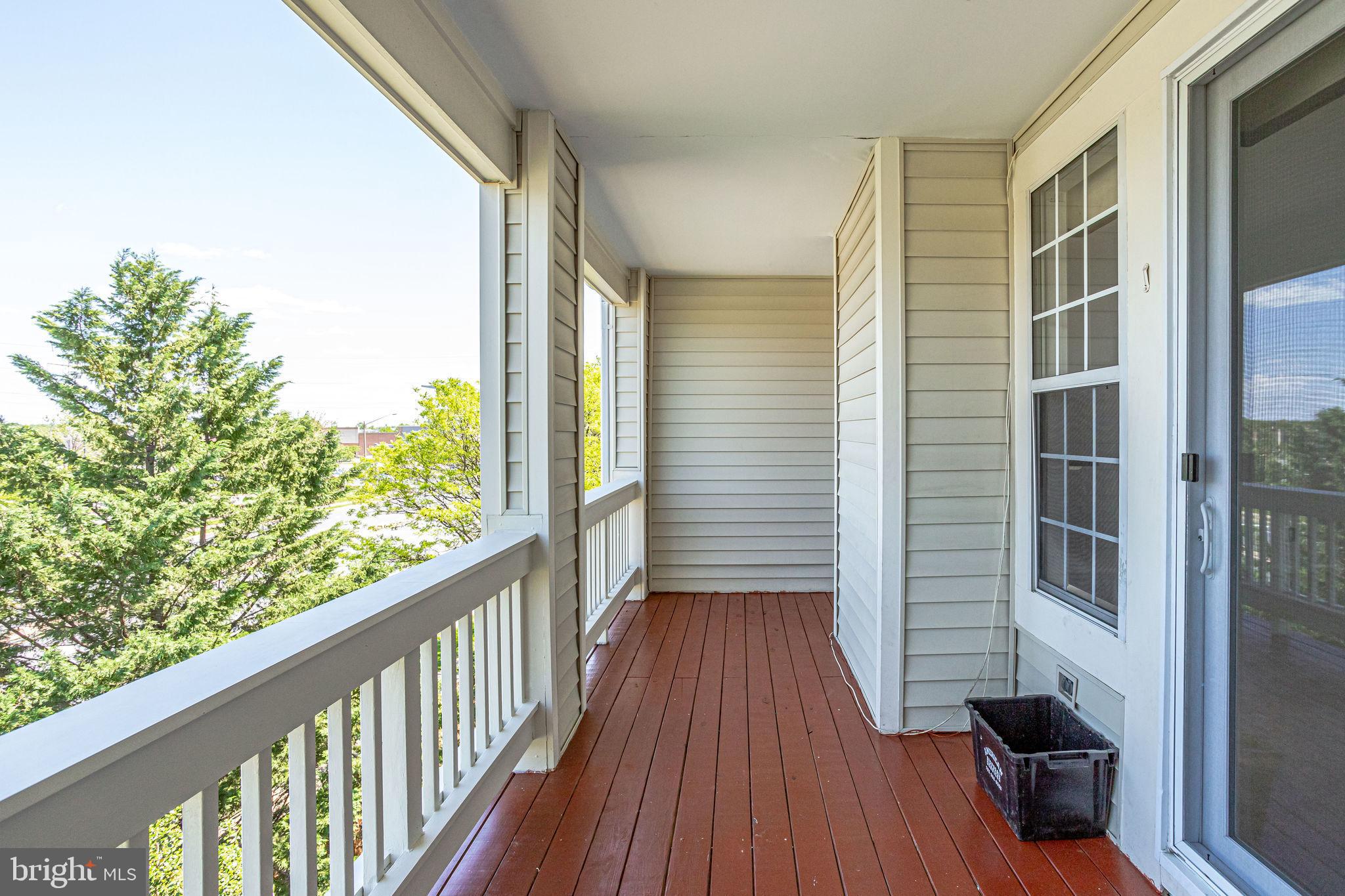 ETON SQUARE - Residential