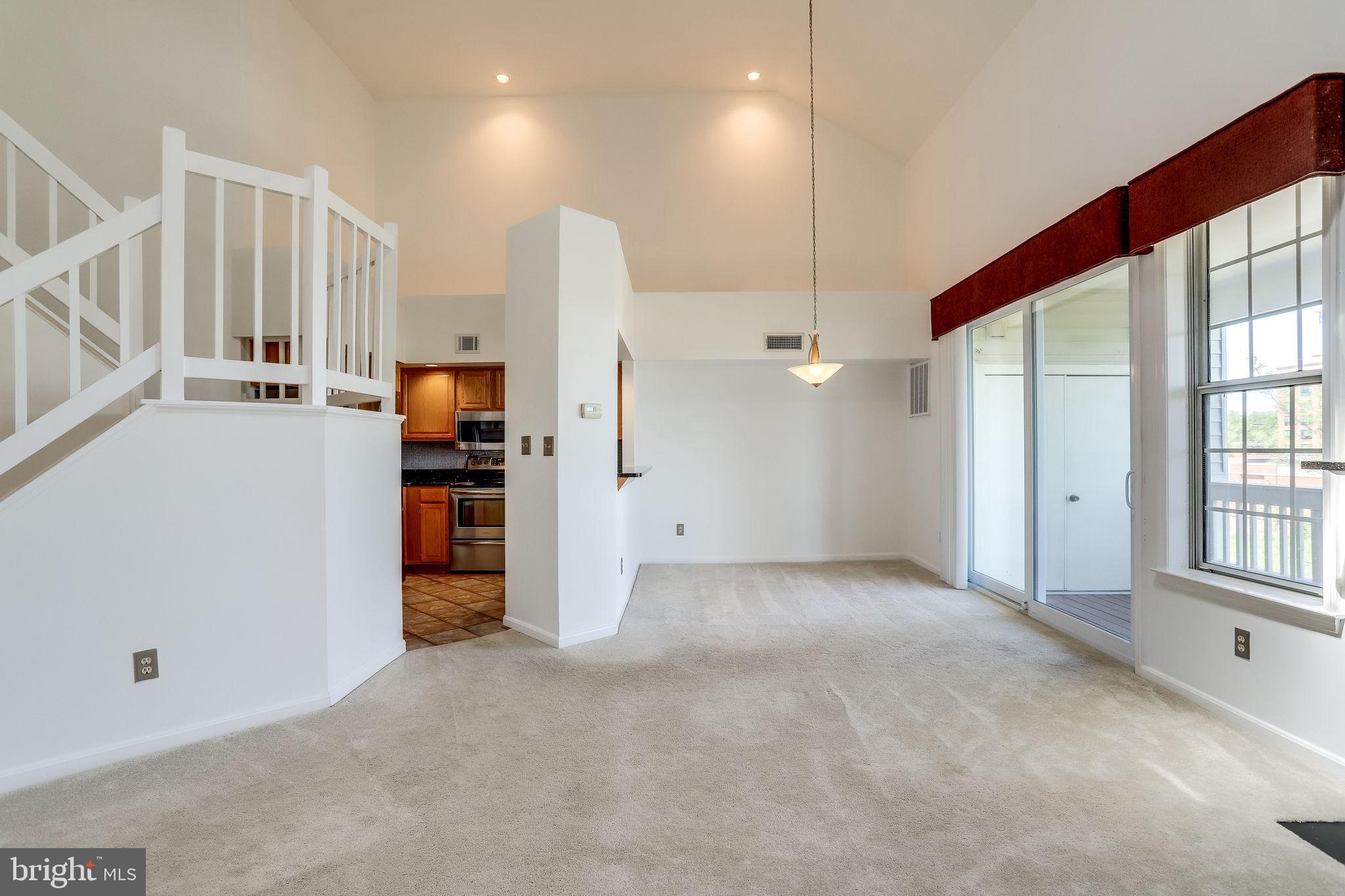 ETON SQUARE - Residential