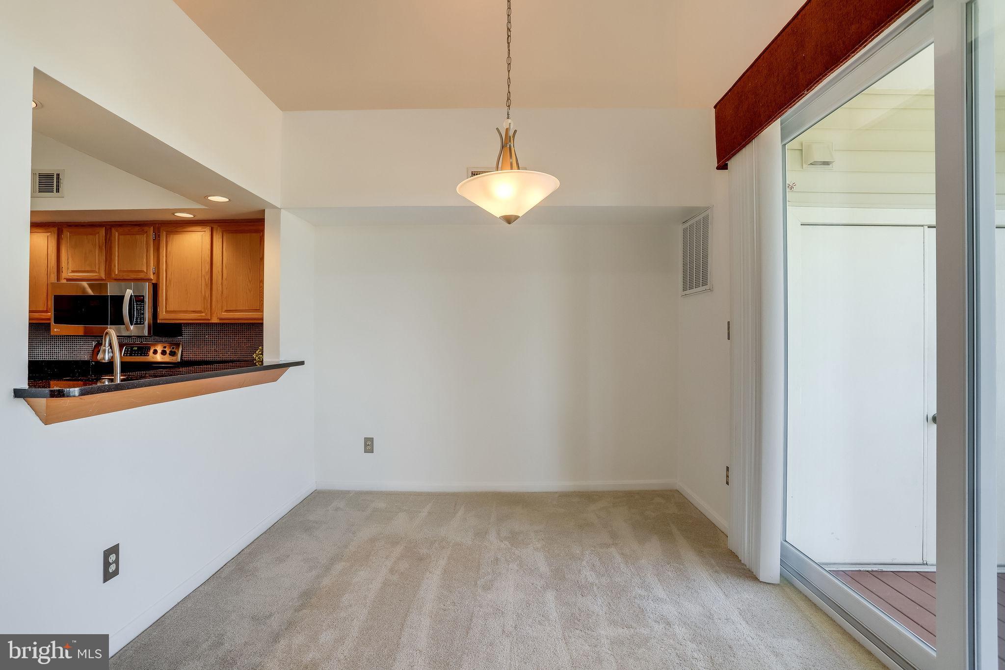 ETON SQUARE - Residential