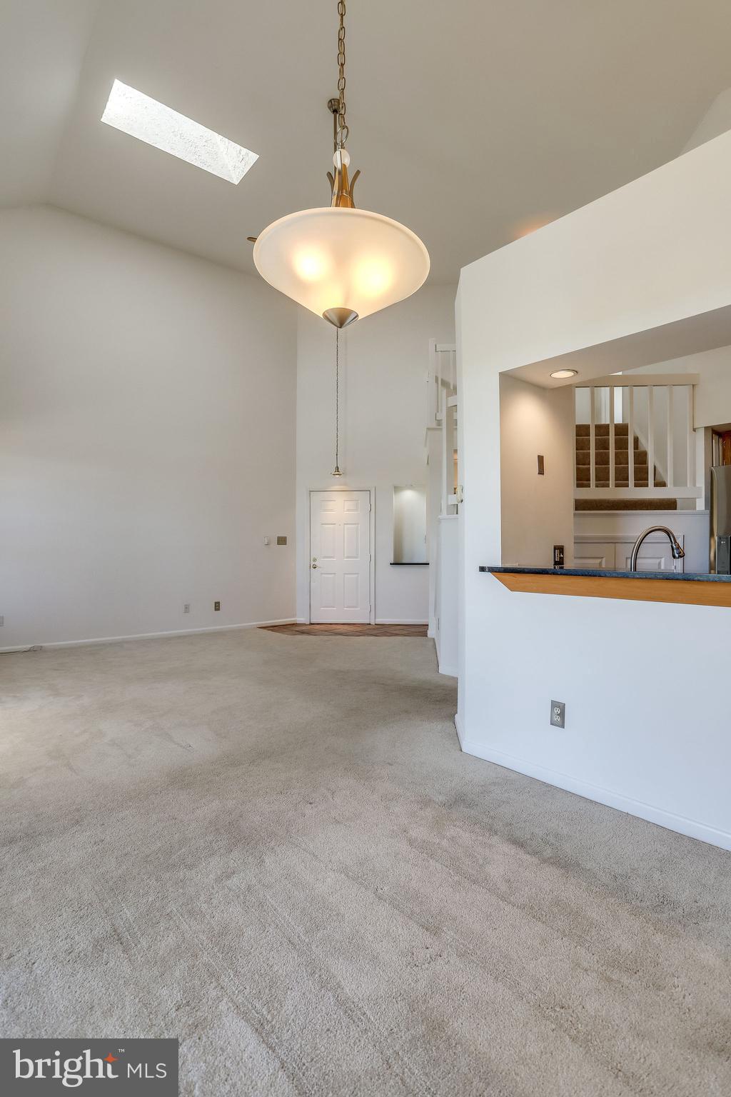 ETON SQUARE - Residential