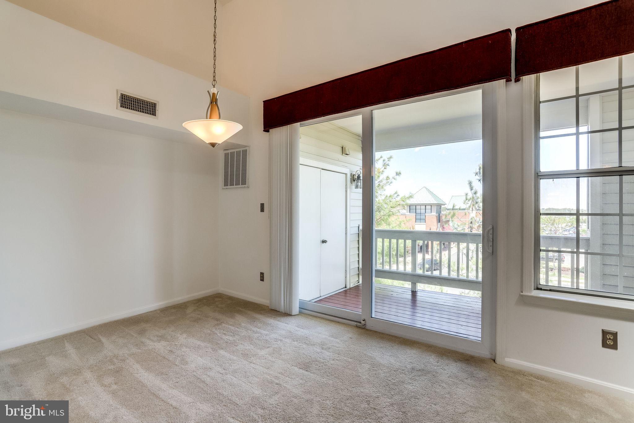 ETON SQUARE - Residential