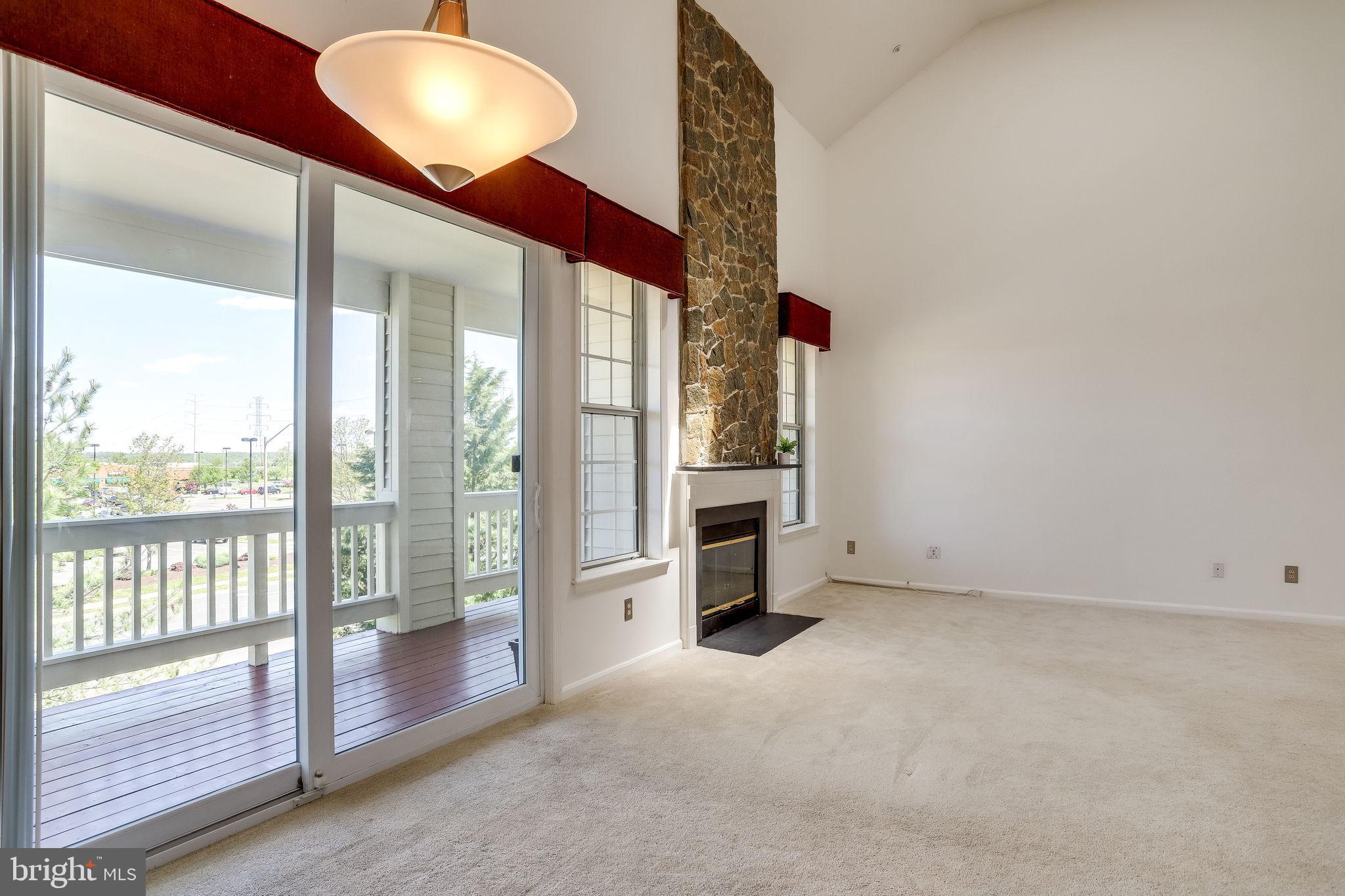 ETON SQUARE - Residential