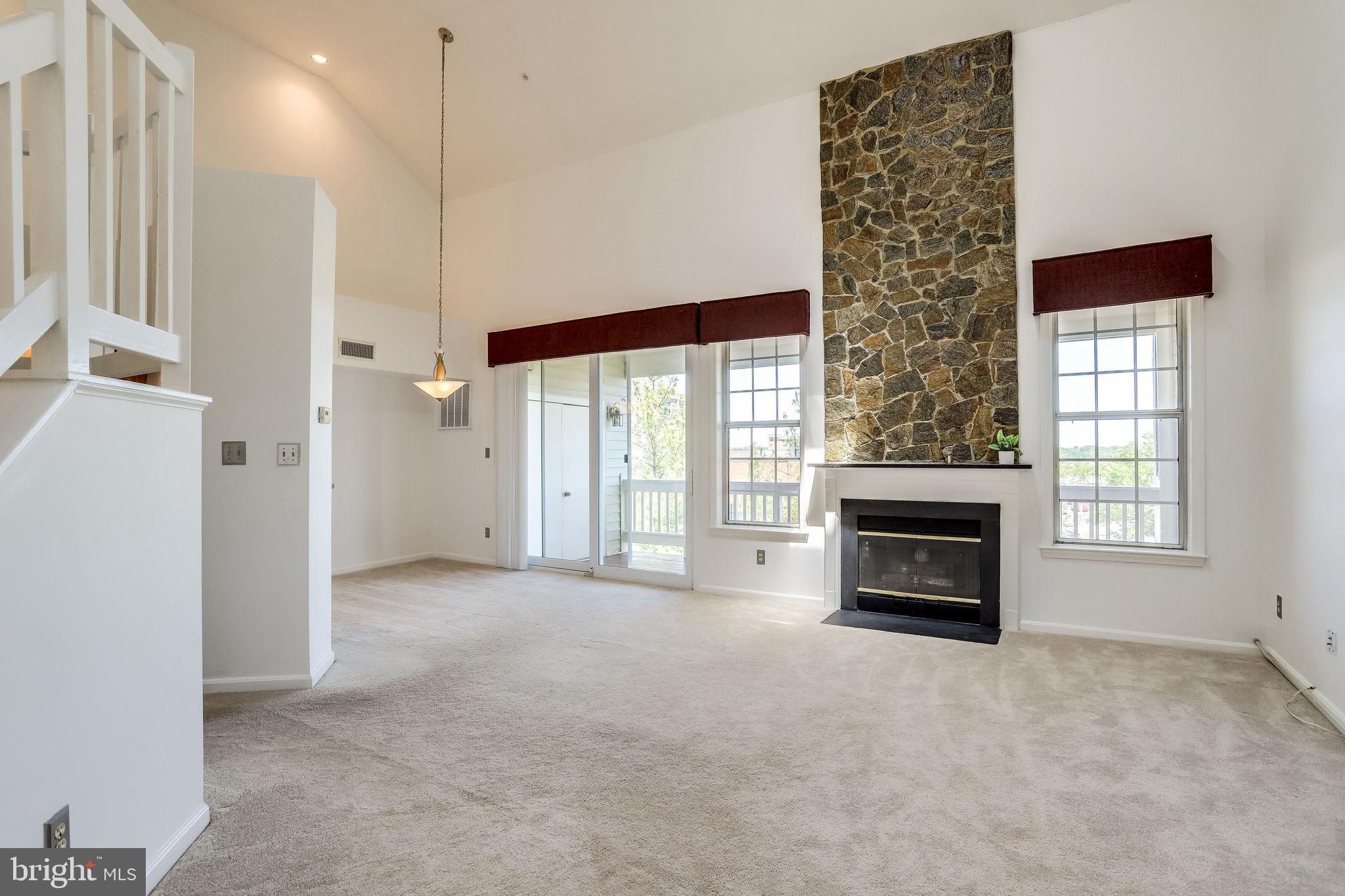 ETON SQUARE - Residential